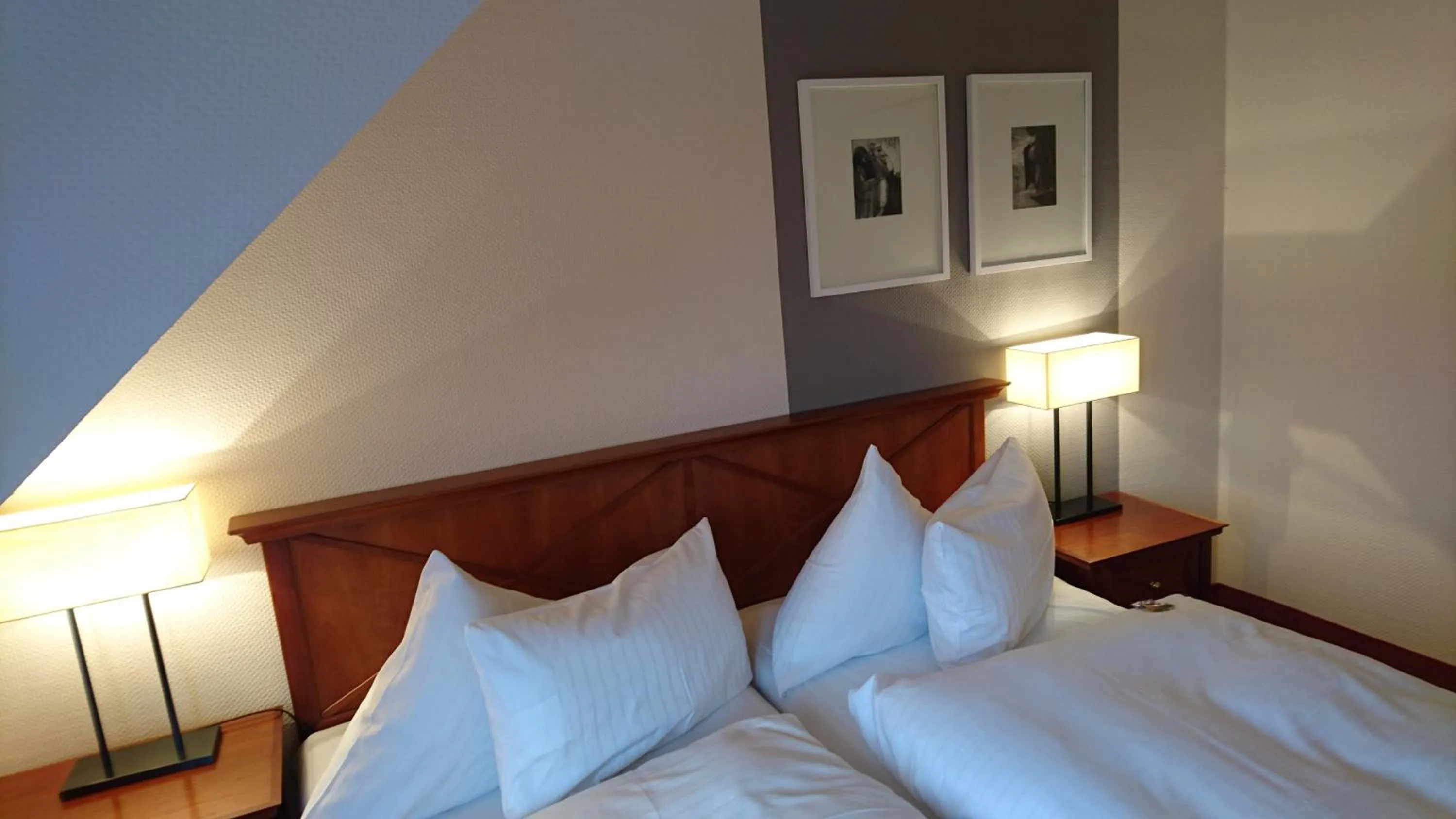Photo of the whole room, Bed in City Hotel Aschersleben