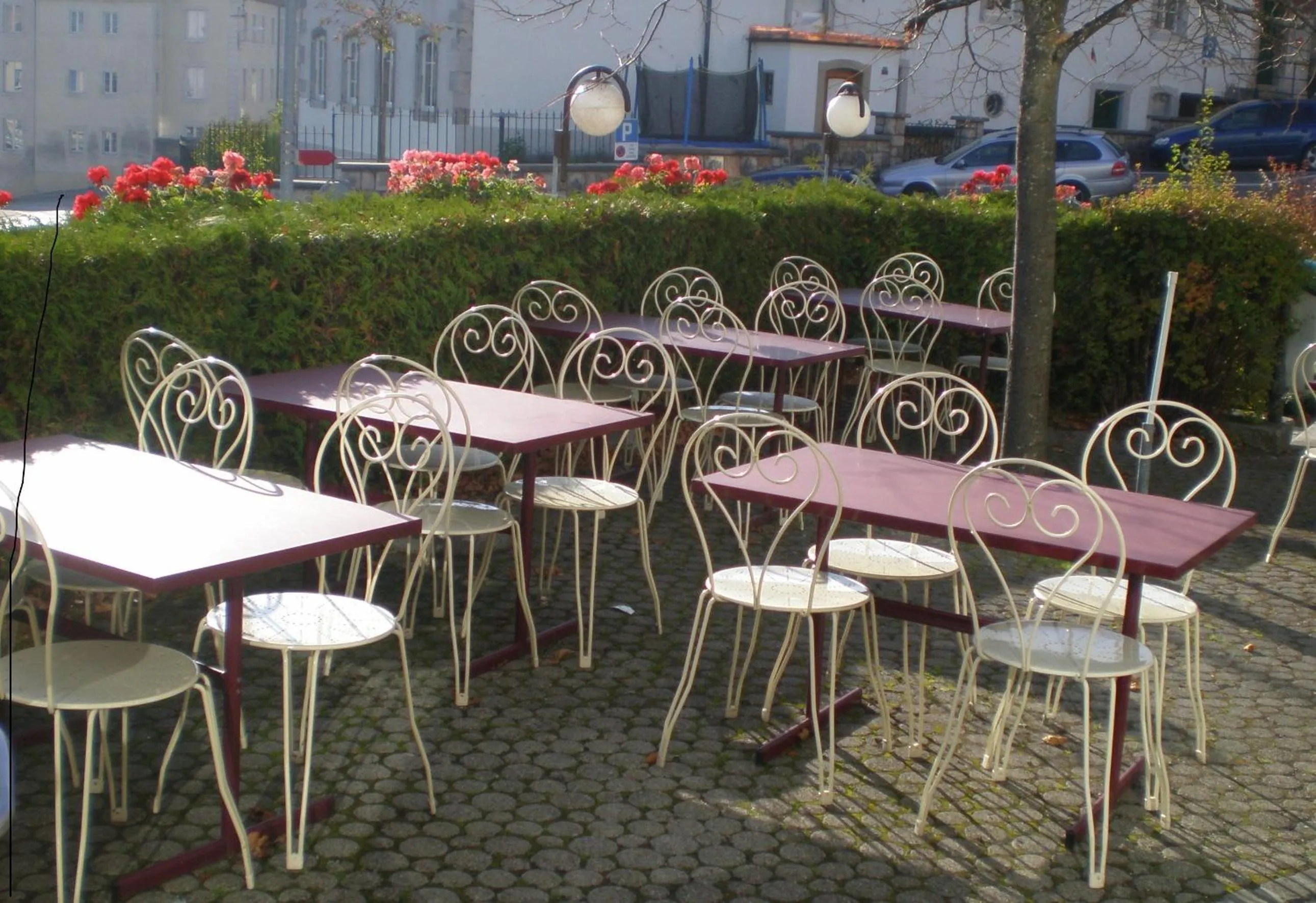 Restaurant/places to eat in Hôtel de France