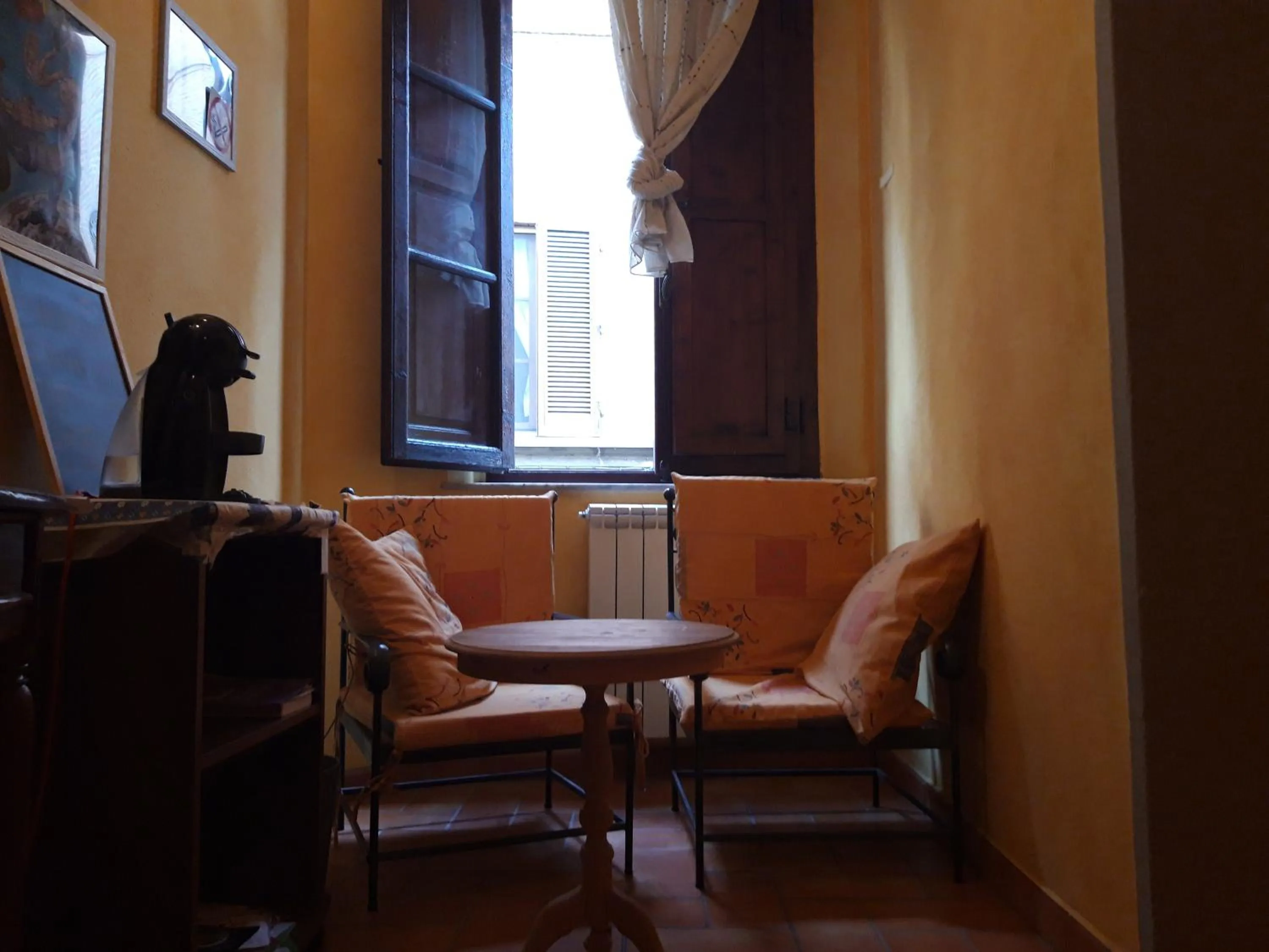 Lobby or reception in Affitta camere San Miniato