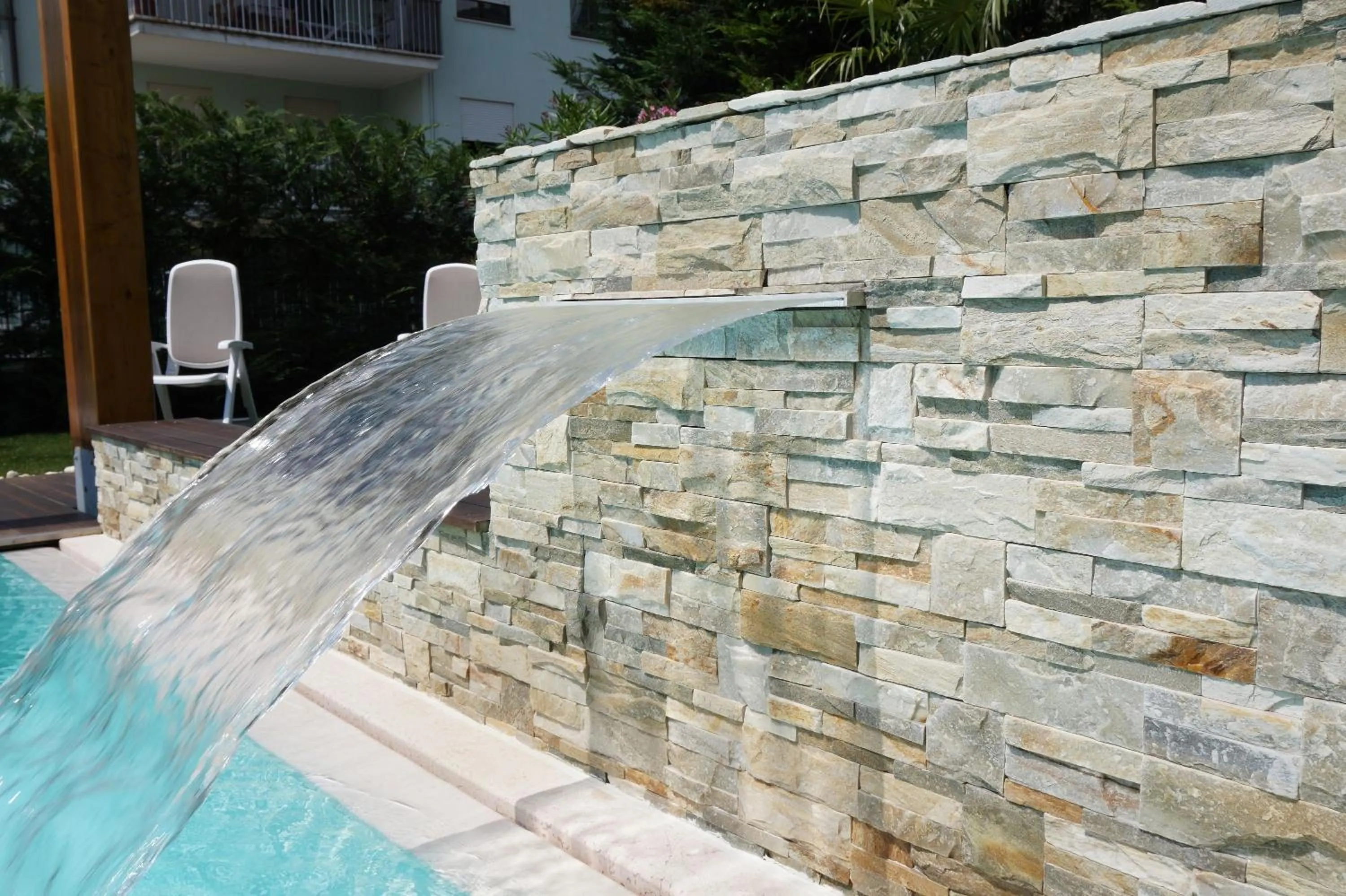 Swimming pool in Residence Rivachiara (check-in at Hotel Riviera in Viale Rovereto, 95)