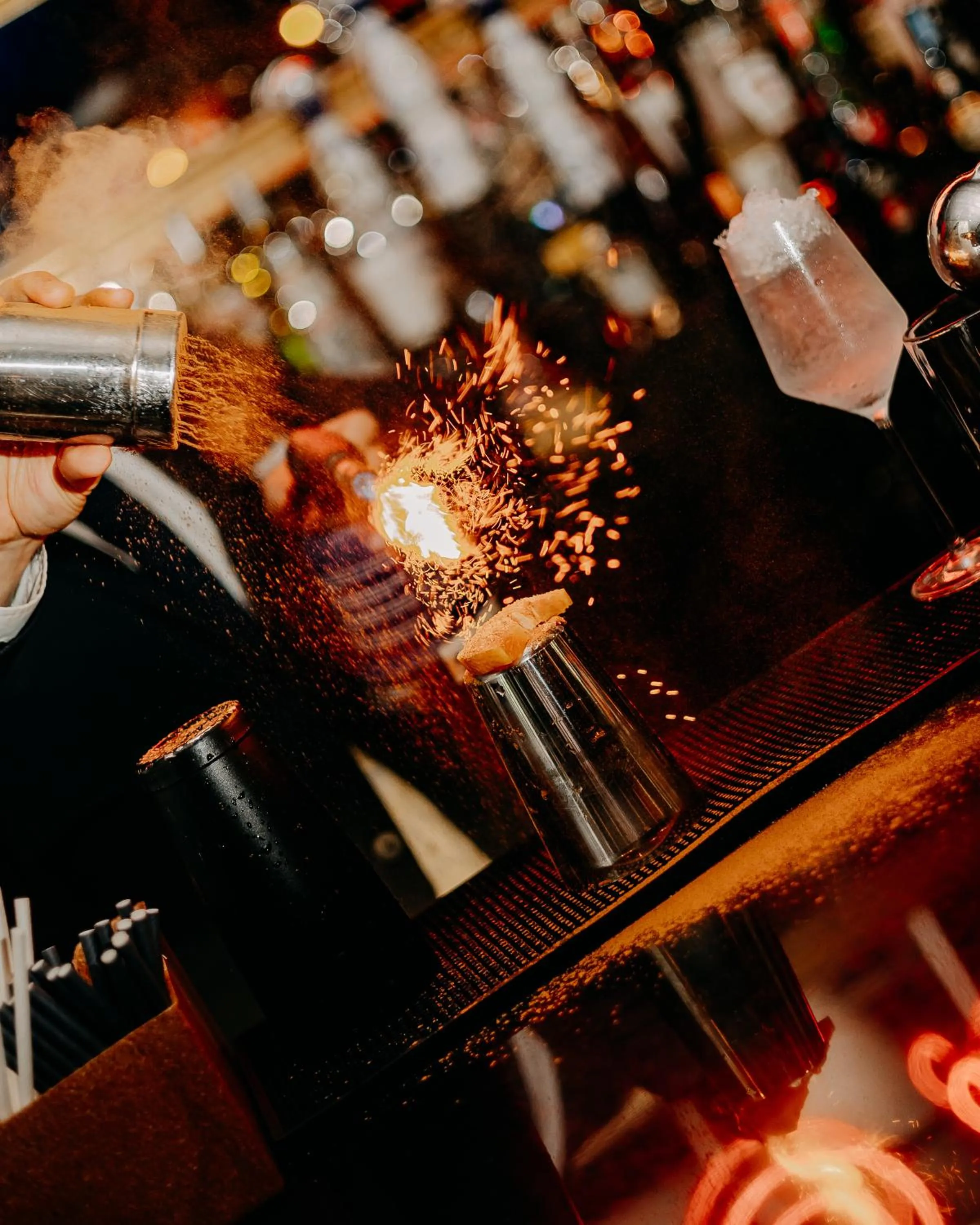 Lounge or bar in 138 Liberdade Hotel