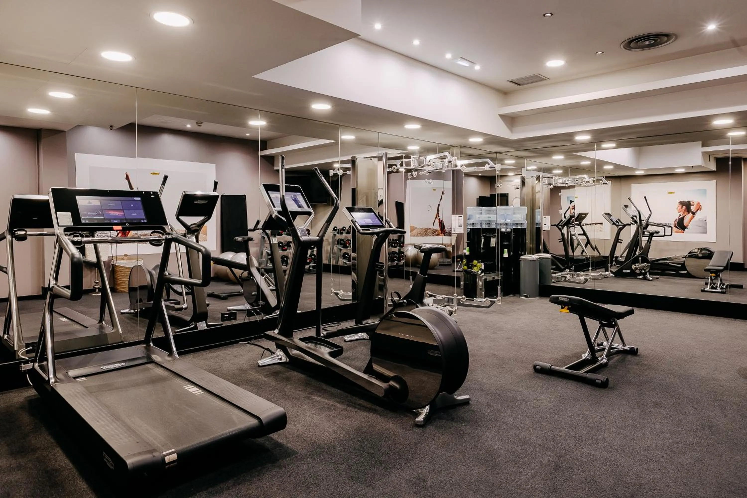 Fitness centre/facilities in 138 Liberdade Hotel