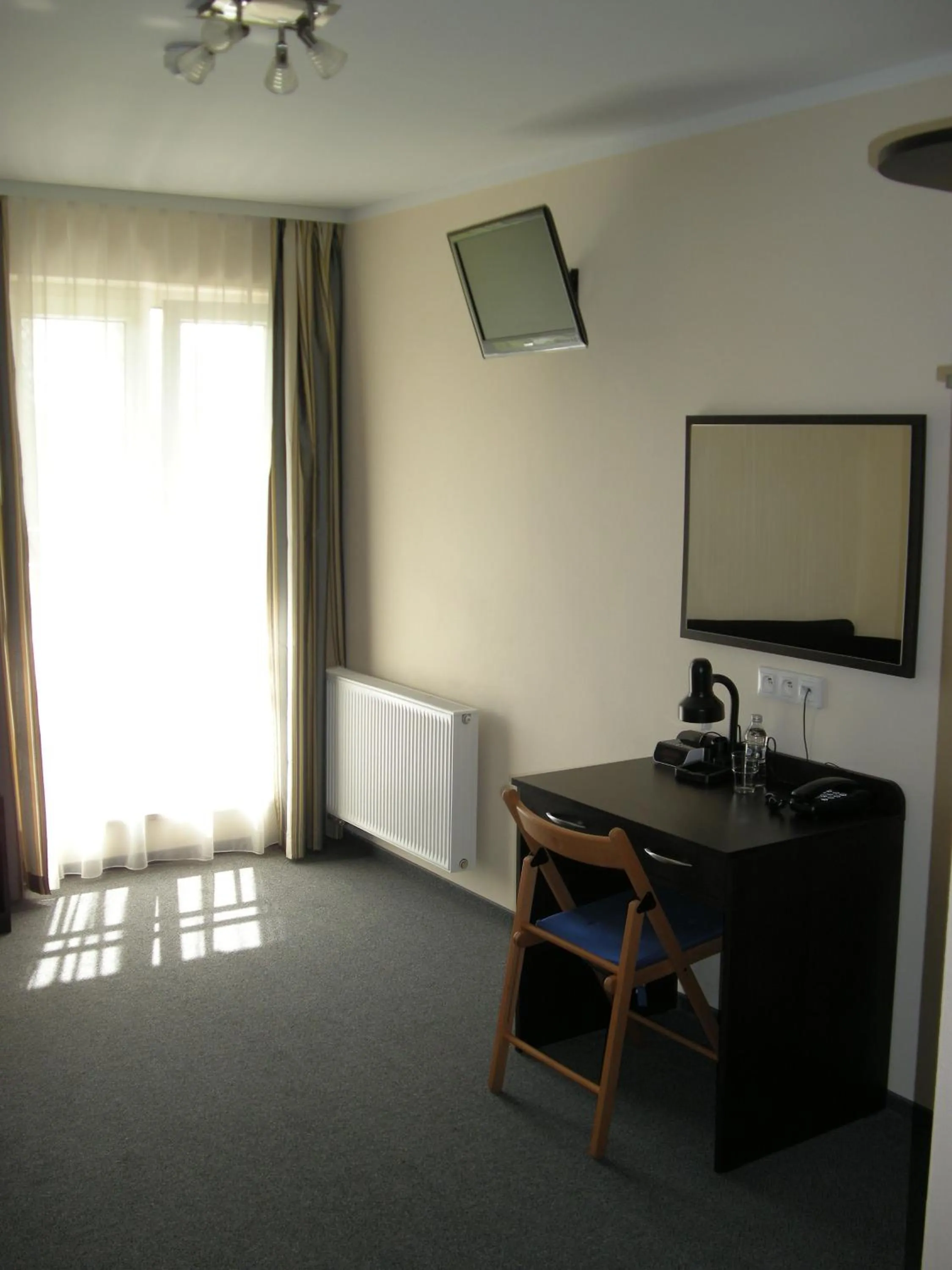 Photo of the whole room in Hotel Solec