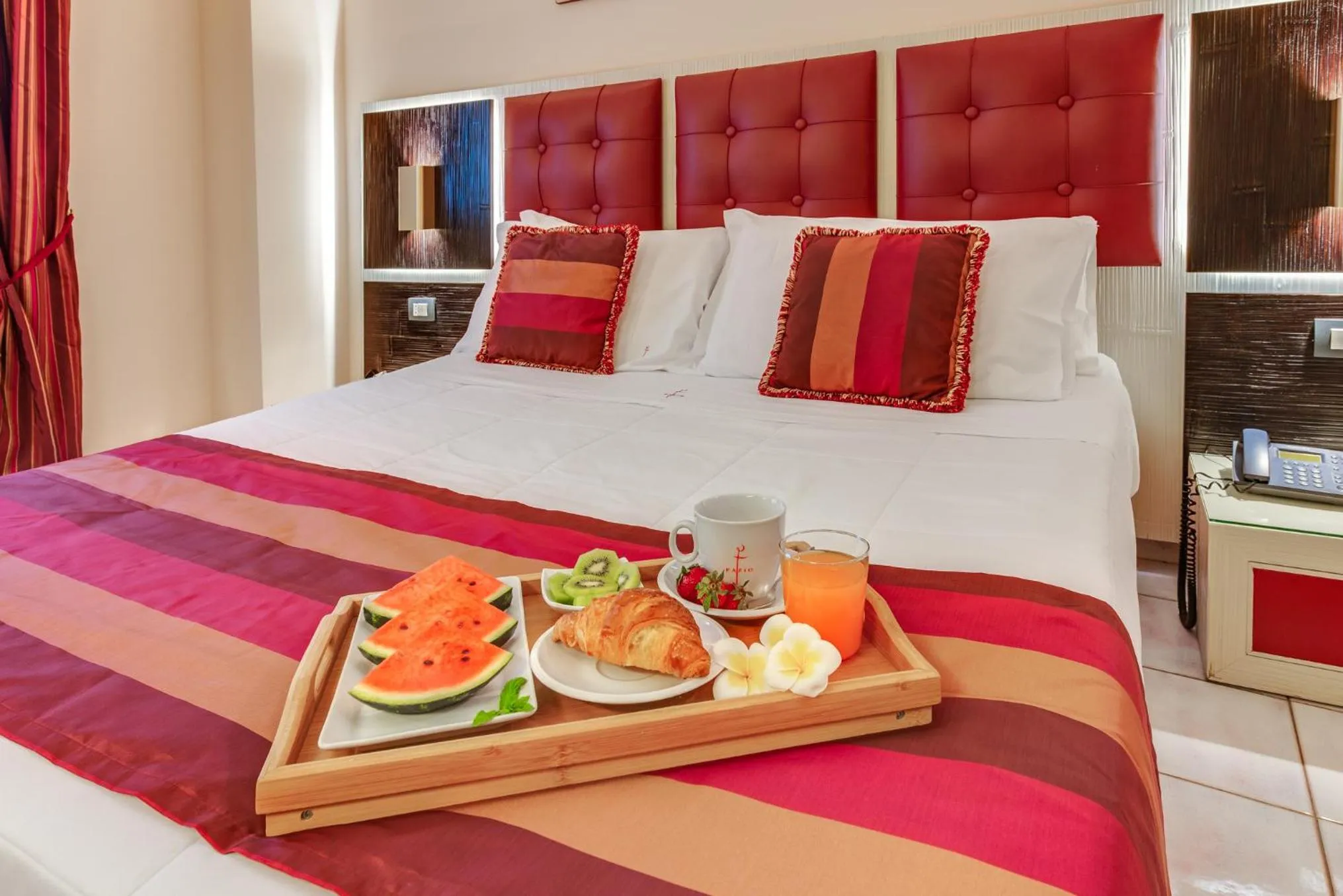 Breakfast, Bed in Fazio Rooms