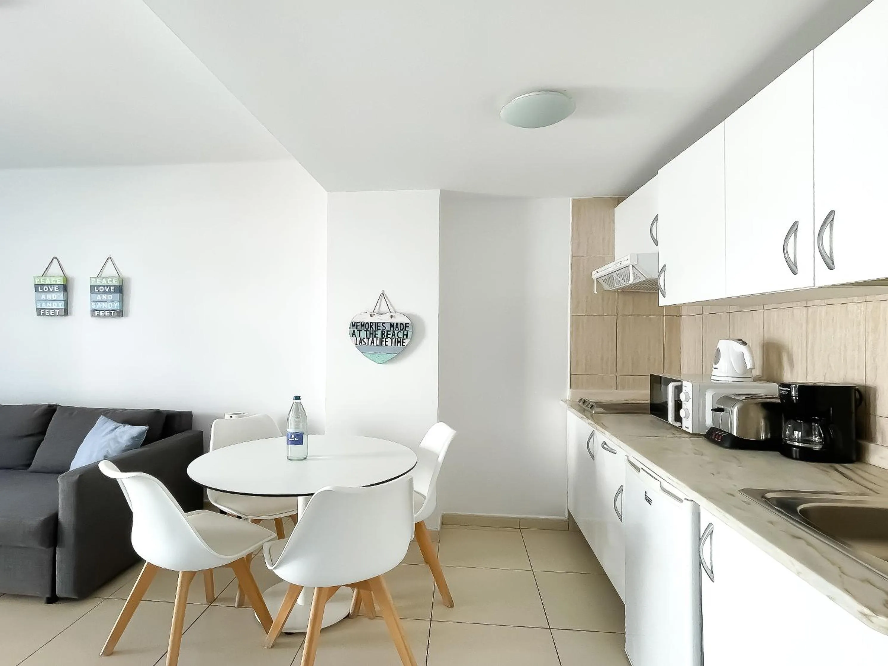 Coffee/tea facilities in Corralejo Surfing Colors Hotel&Apartments