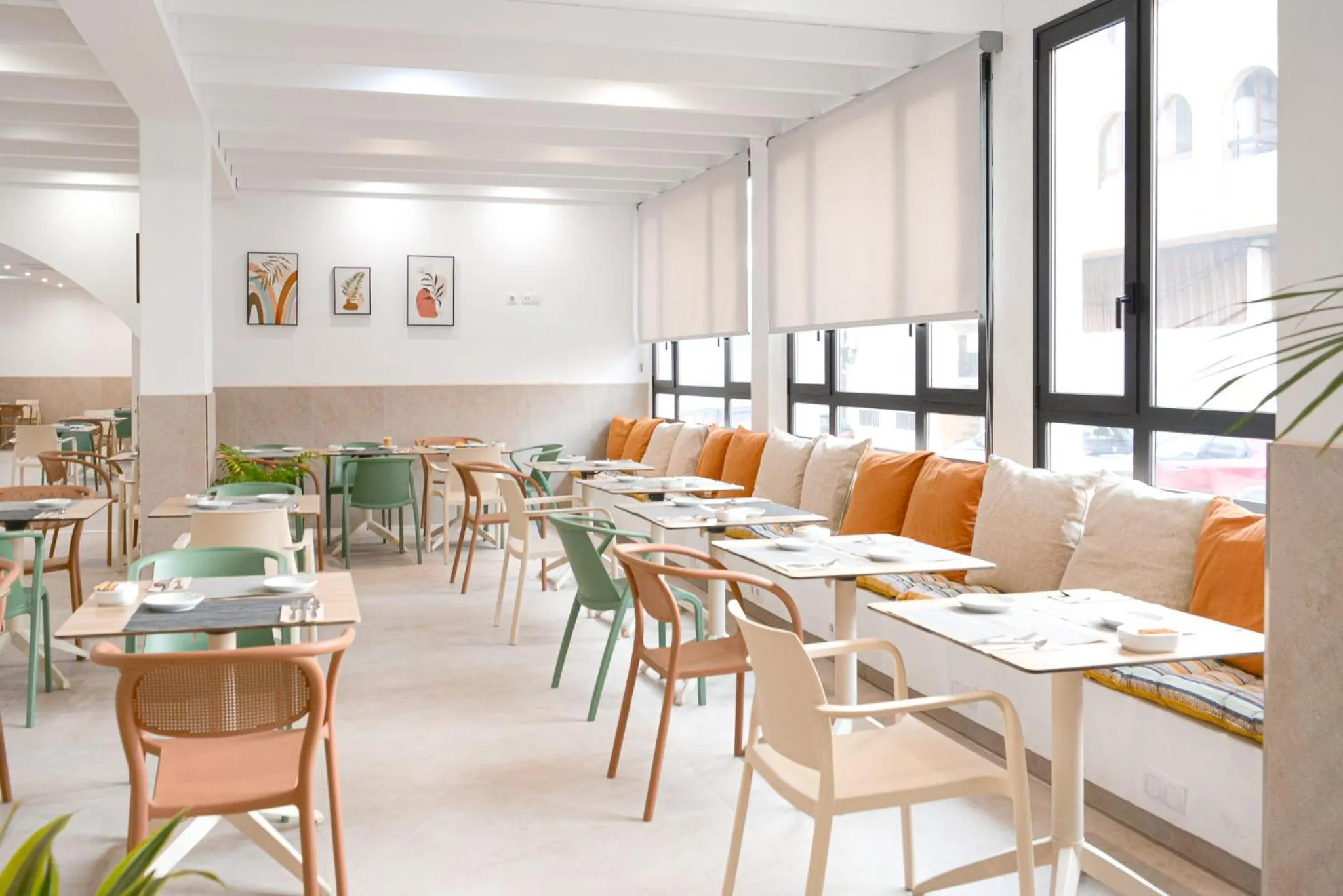 Dining area in Corralejo Surfing Colors Hotel&Apartments