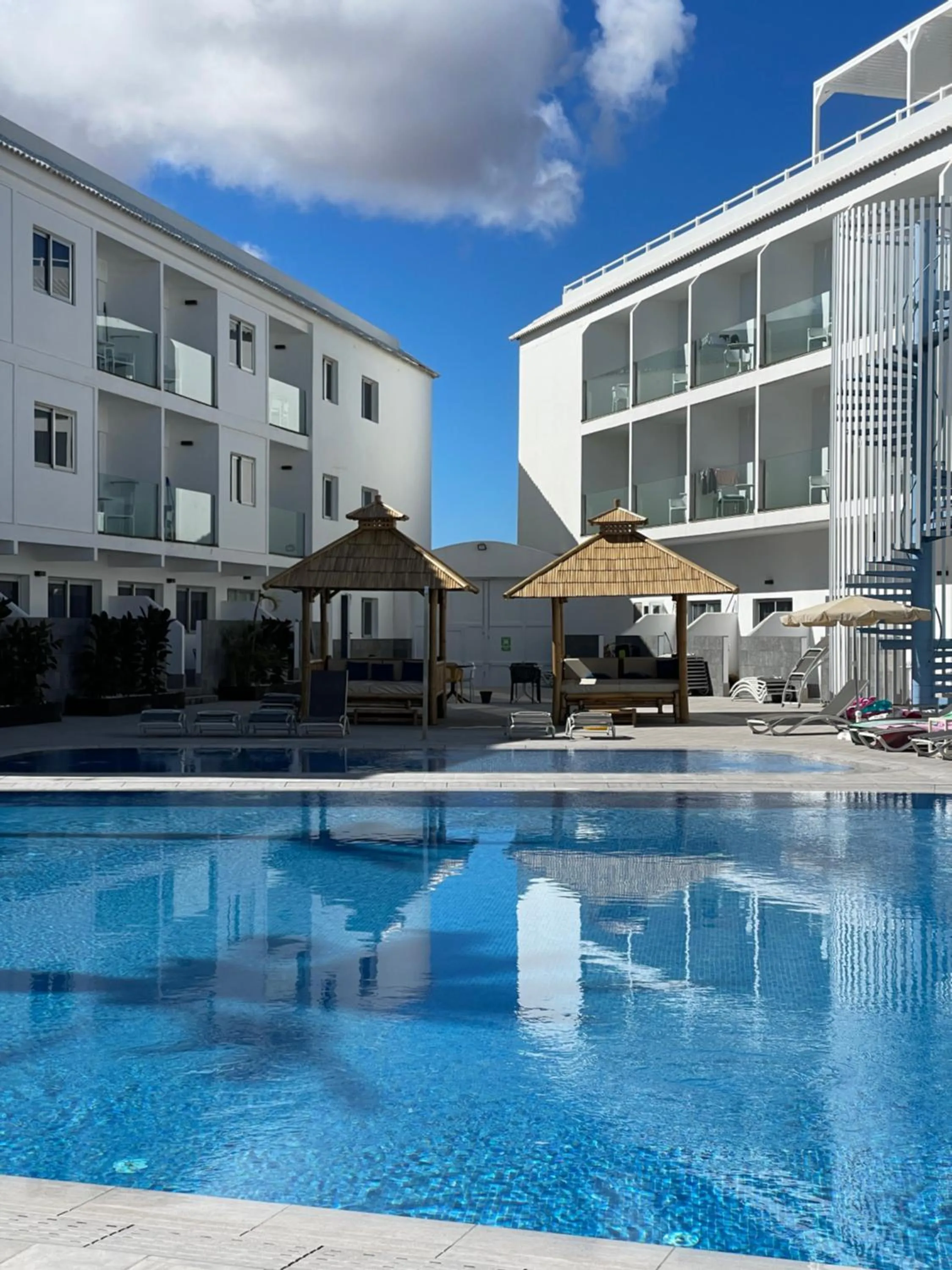 Swimming pool in Corralejo Surfing Colors Hotel&Apartments