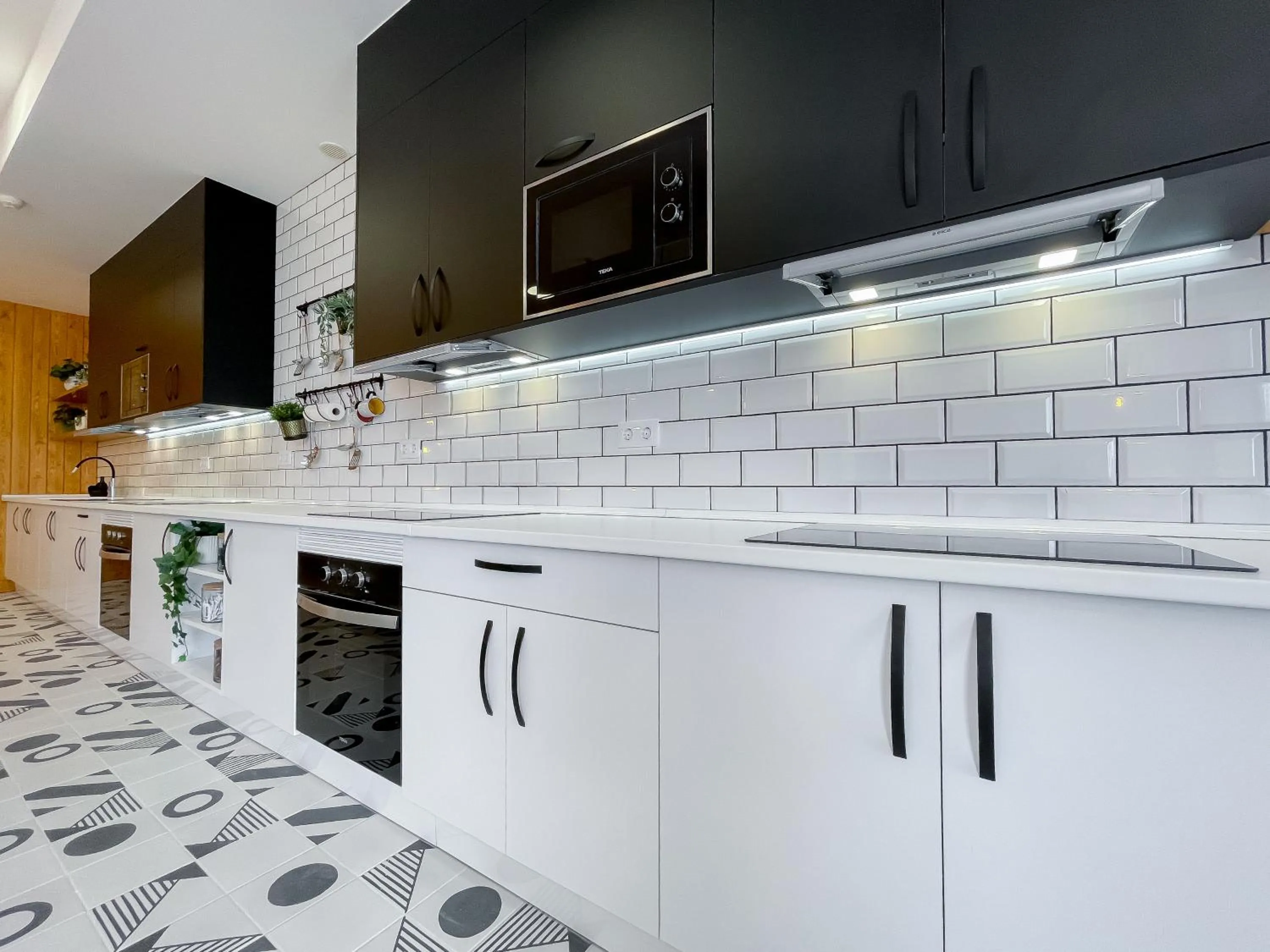 Kitchen or kitchenette in Corralejo Surfing Colors Hotel&Apartments