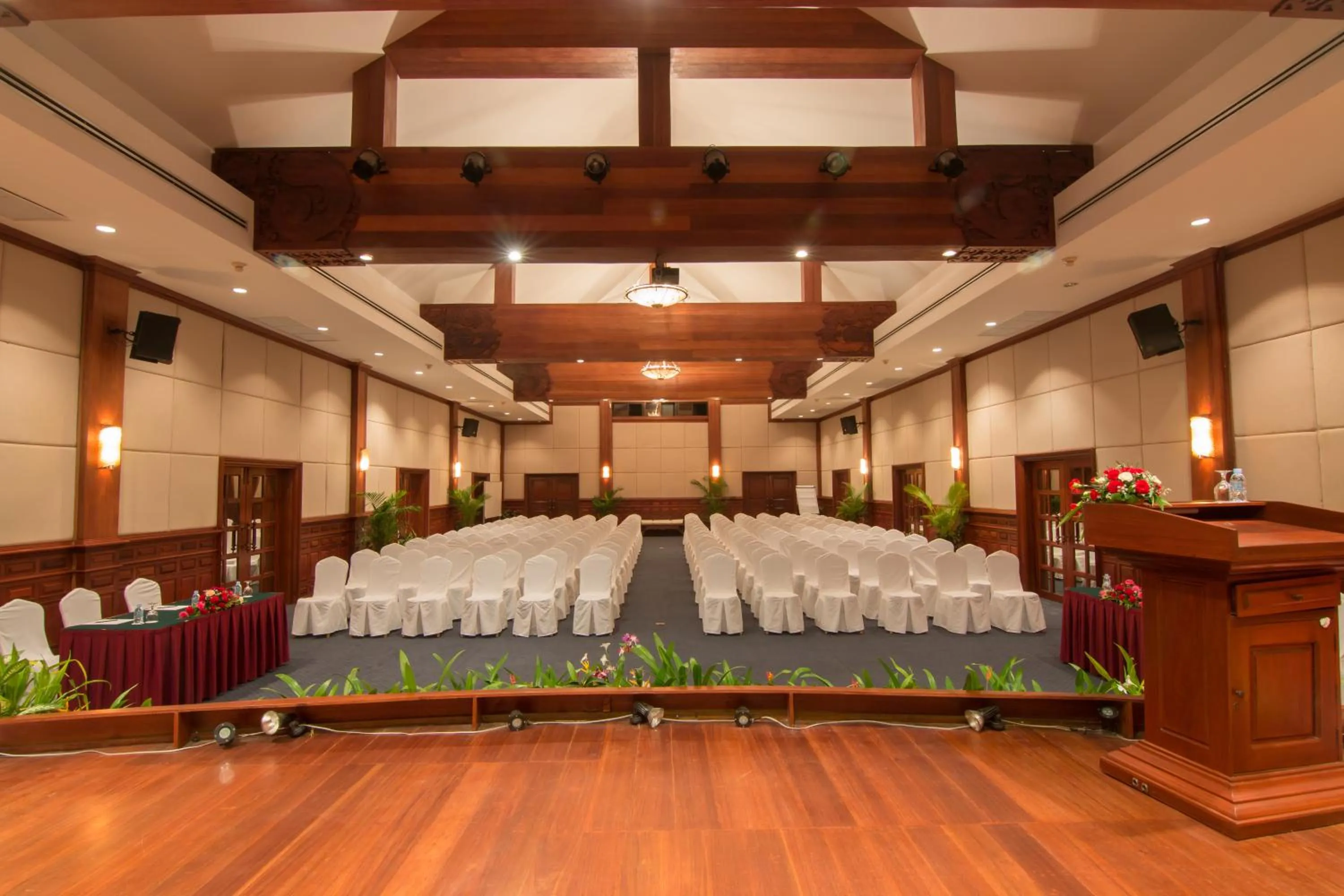 Business facilities in Angkor Palace Resort & Spa