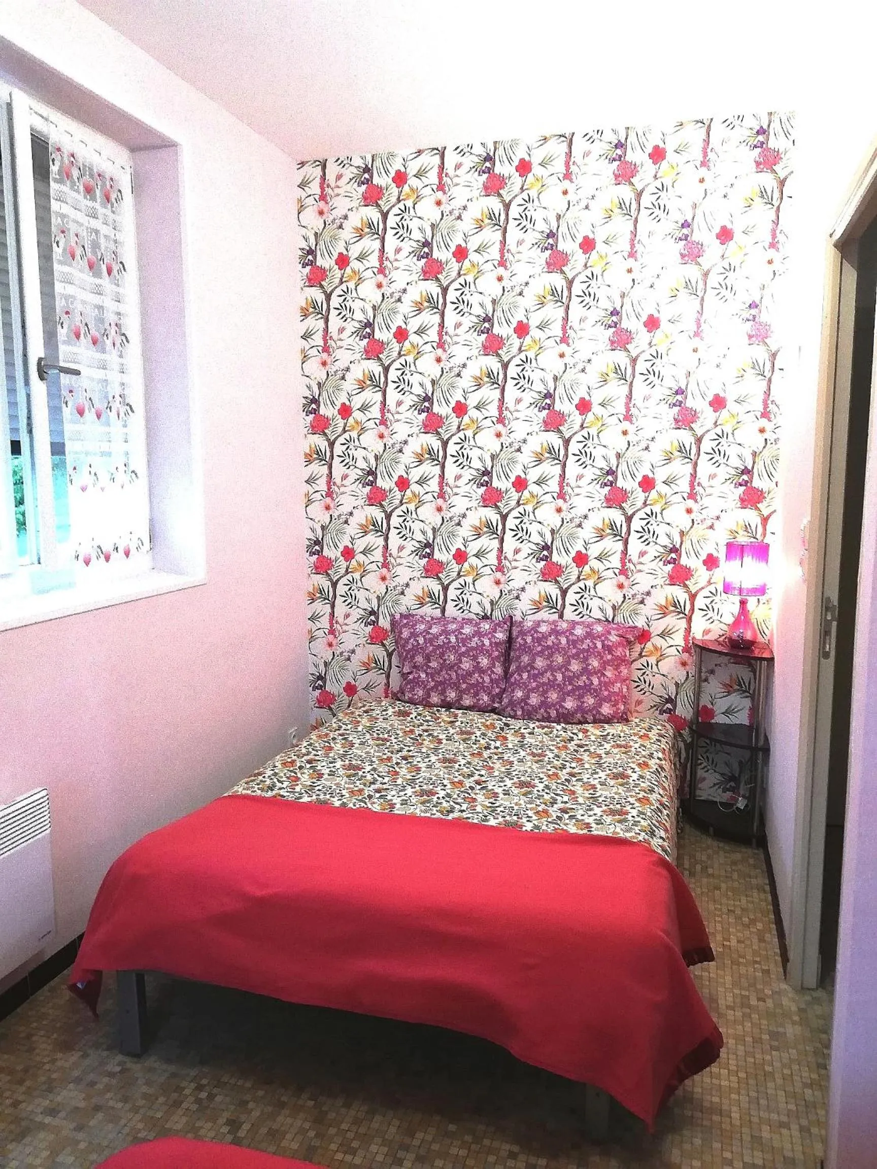 Bed in Du coq à l'âme