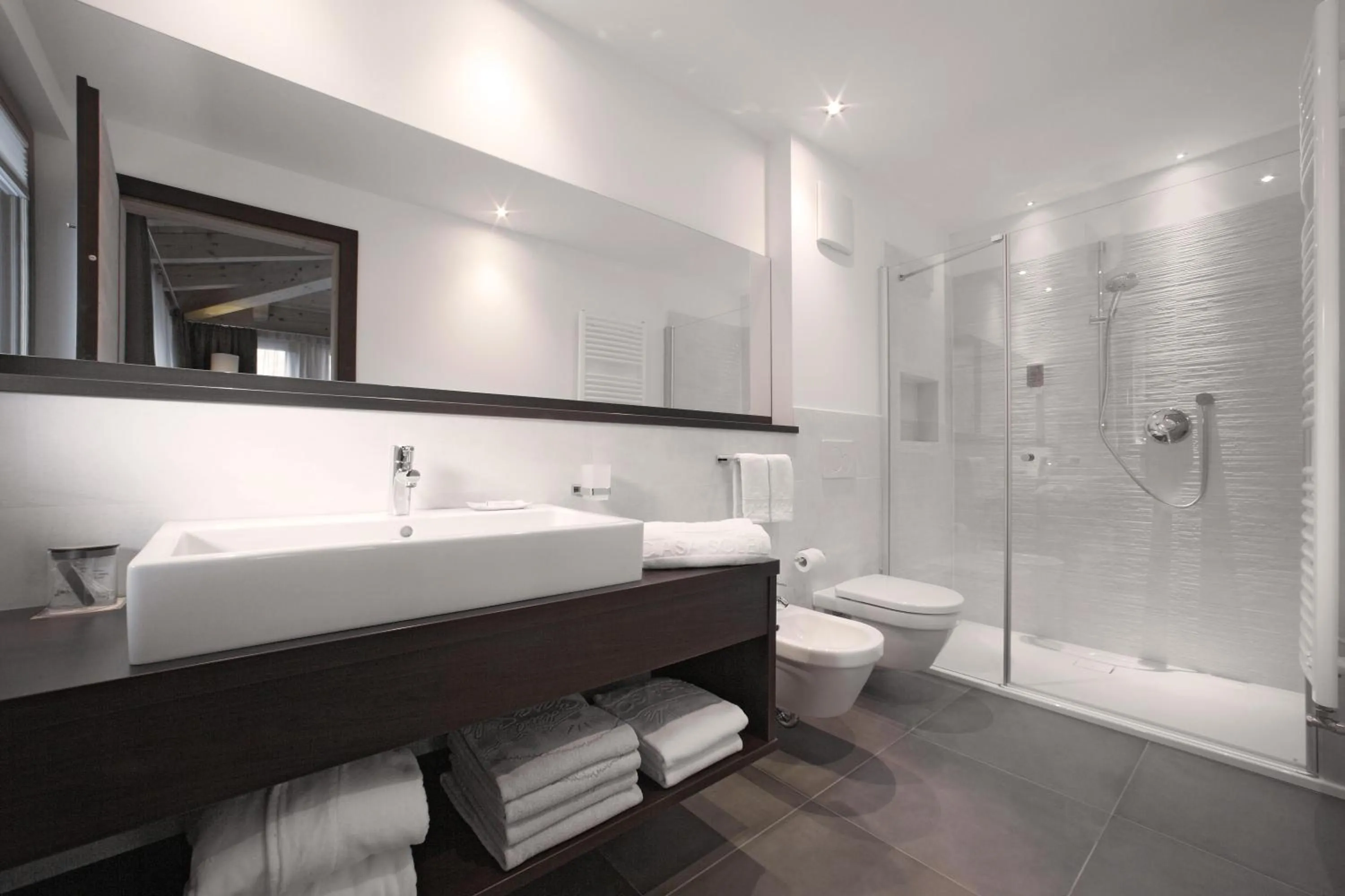 Bathroom in Hotel Ciasa Soleil