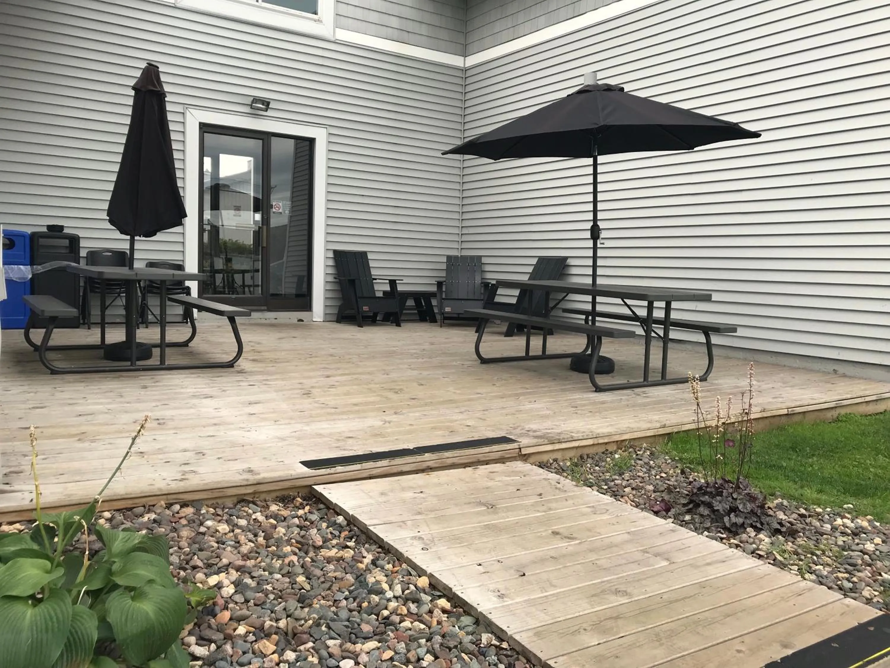 Patio in Superior & Sage Hotel