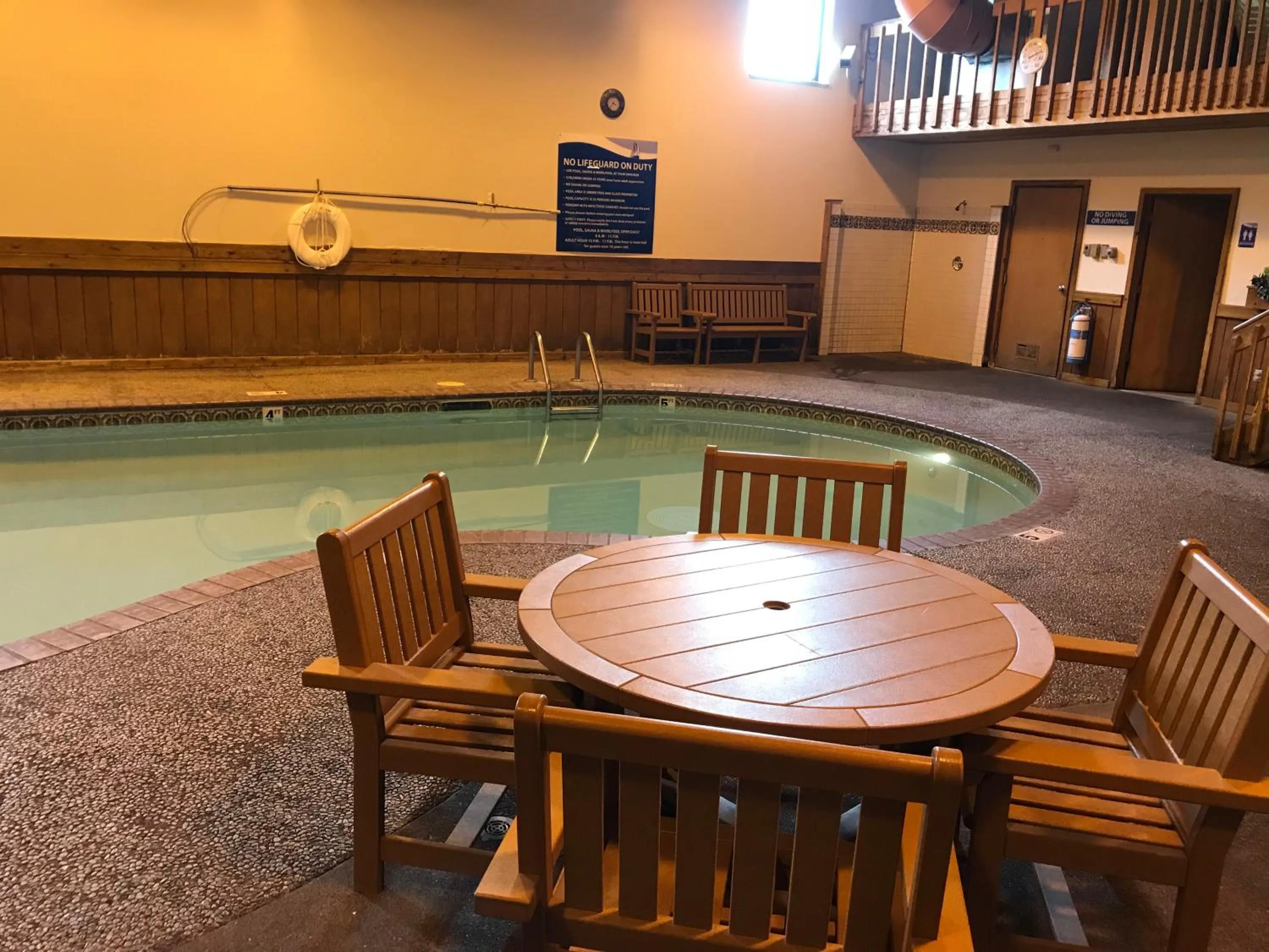 Swimming pool in Superior & Sage Hotel