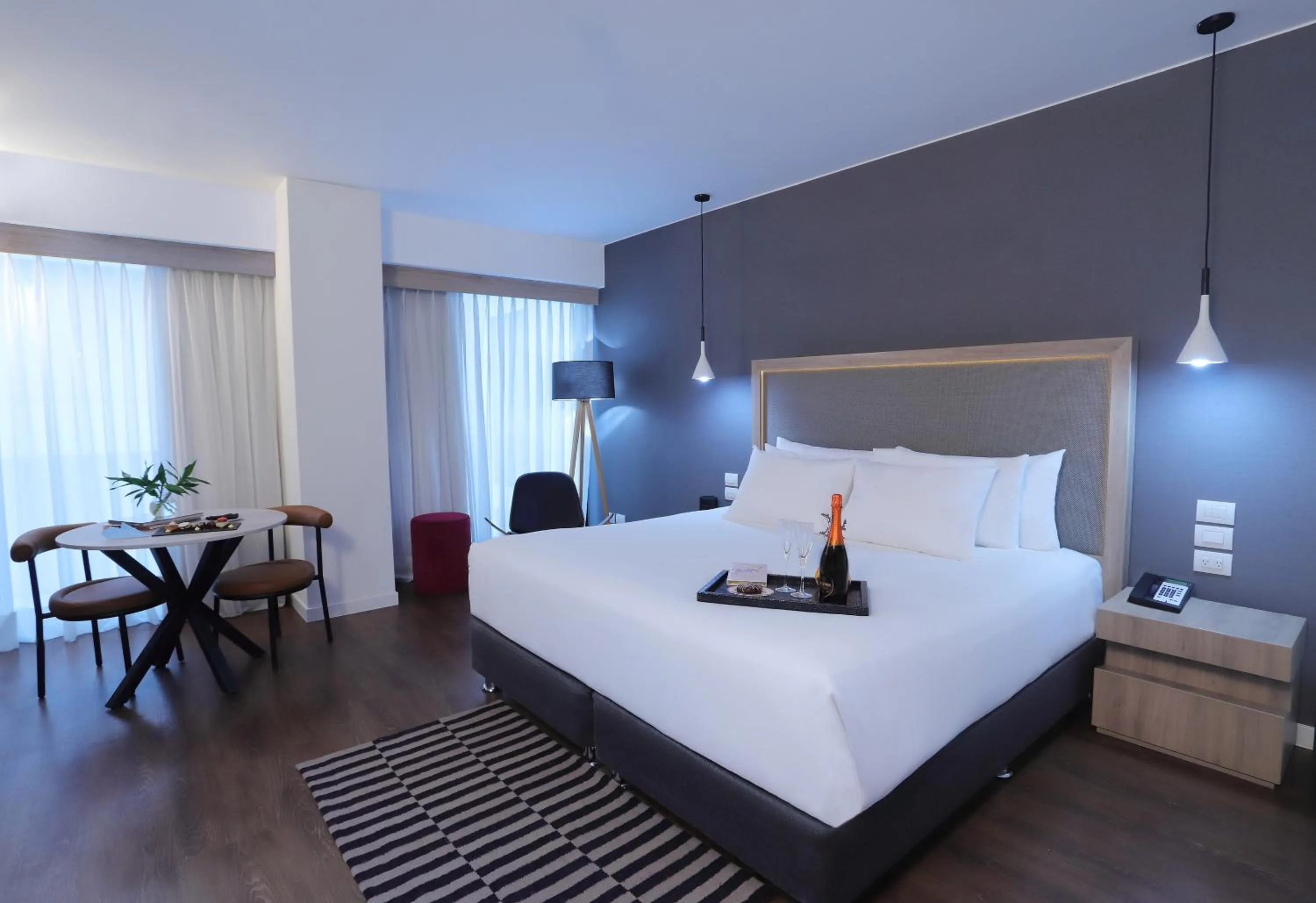 Photo of the whole room, Bed in INNSiDE by Meliá Lima Miraflores