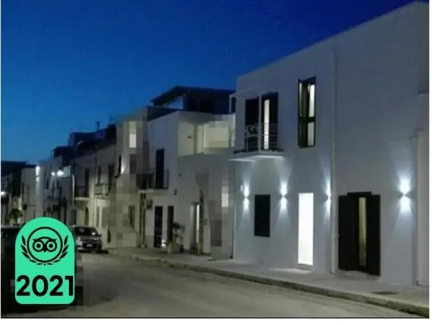 Property building in Patio 101 "Exclusive"