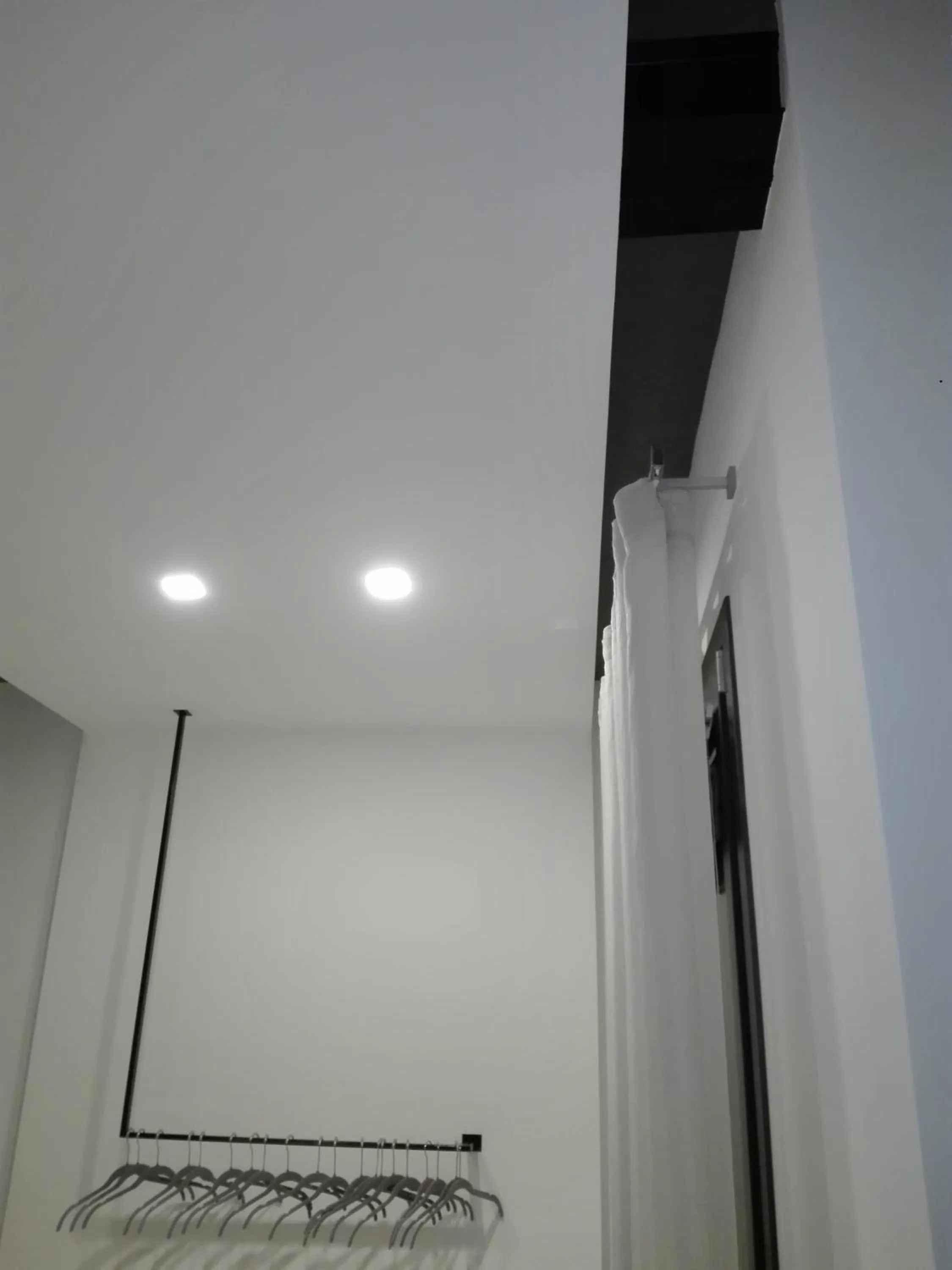 Photo of the whole room in Patio 101 "Exclusive"