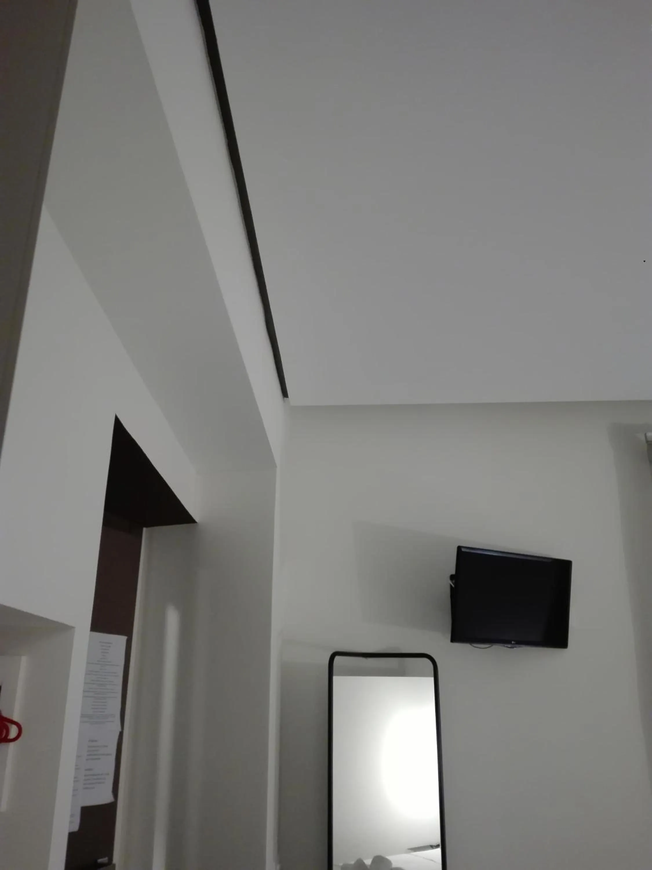 Photo of the whole room in Patio 101 "Exclusive"