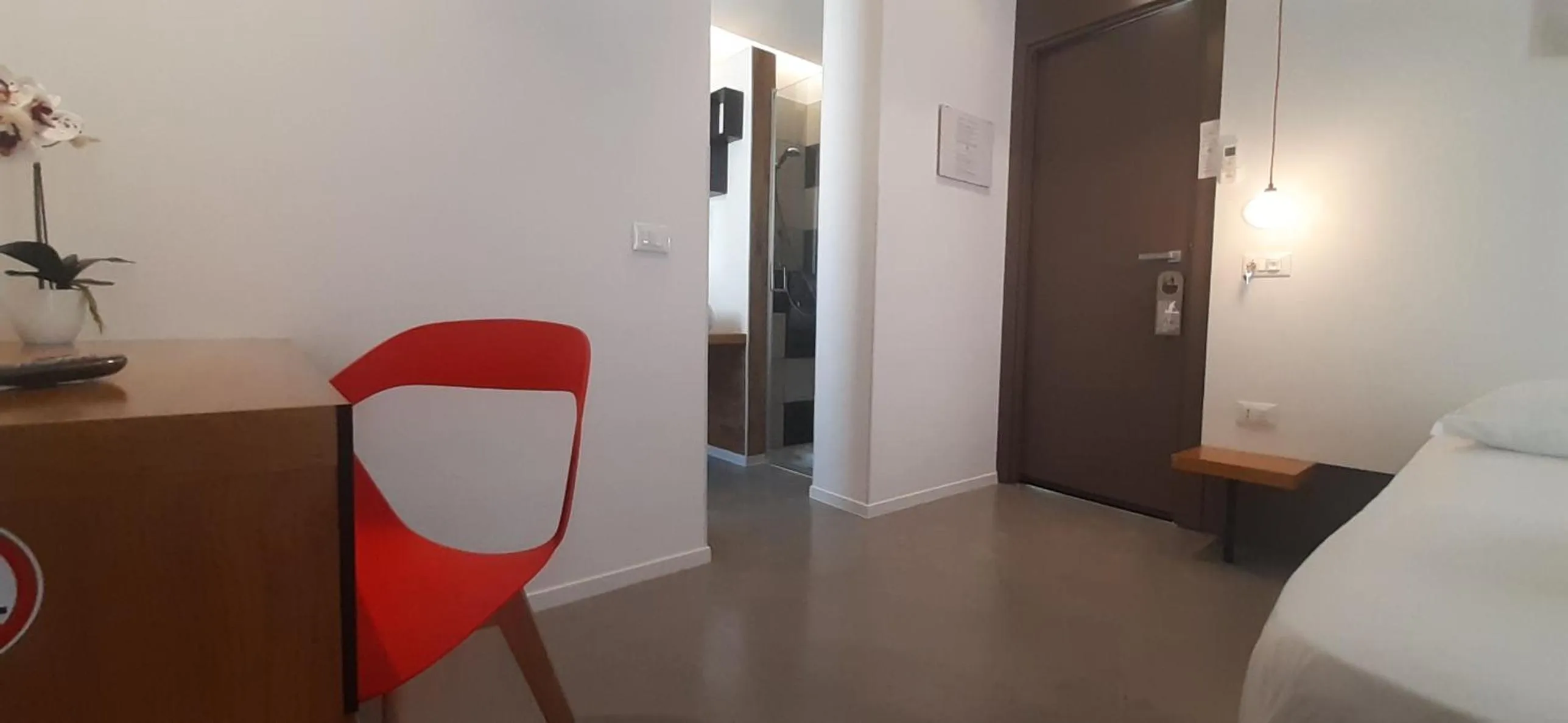 Bed in Patio 101 "Exclusive"