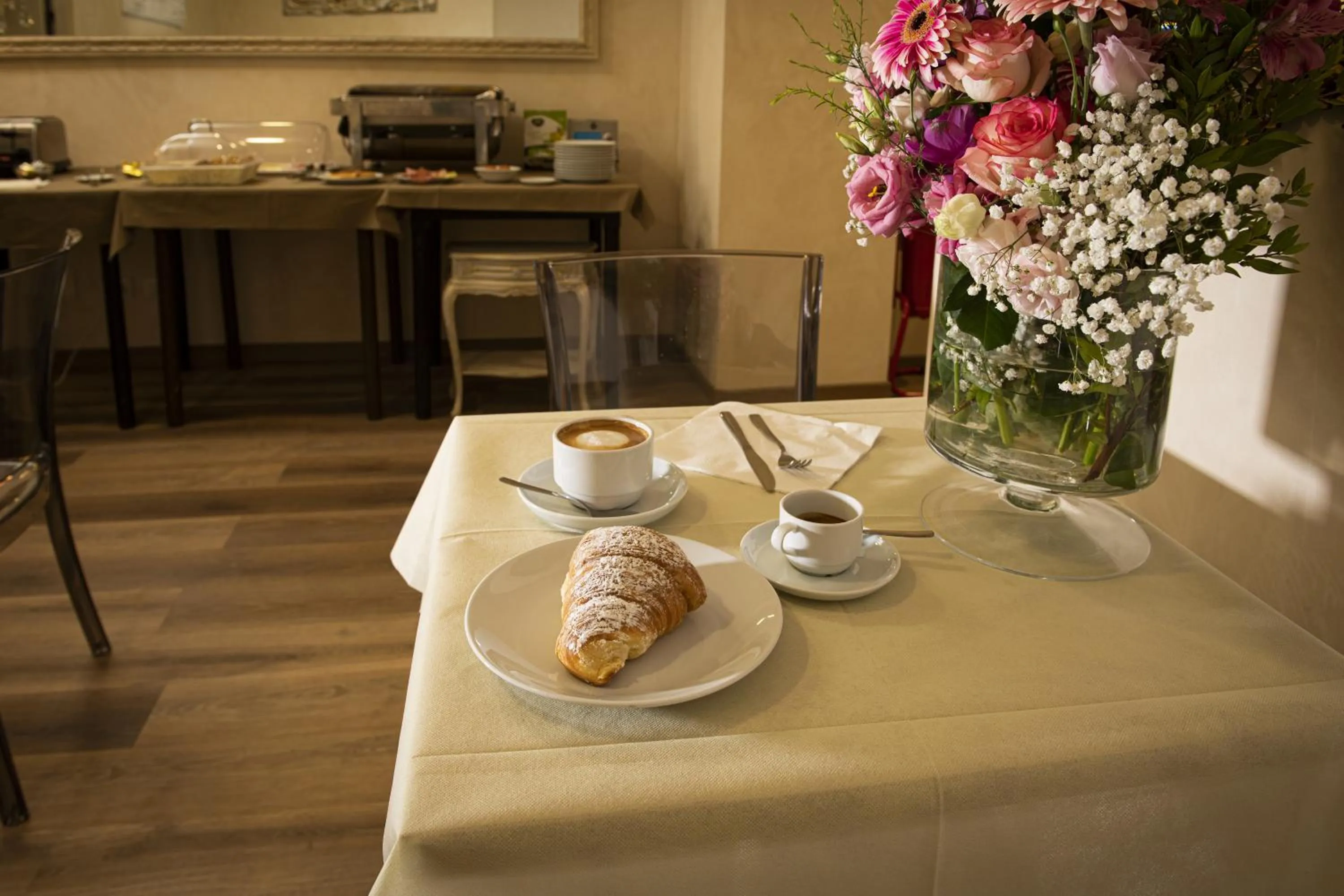 Breakfast in Hotel Della Rosa