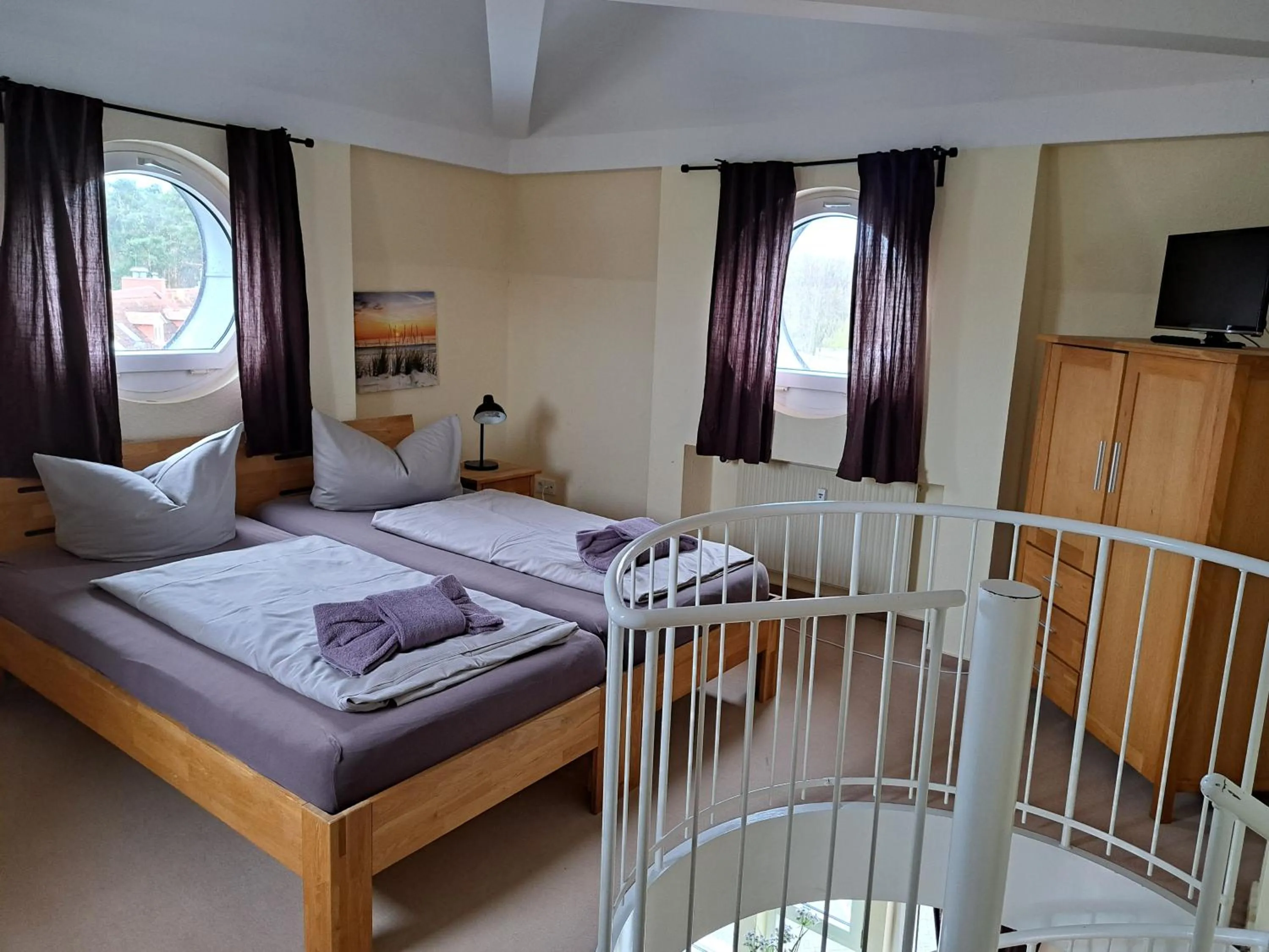 Bedroom, Bed in Kühlungsborner Brauhaus