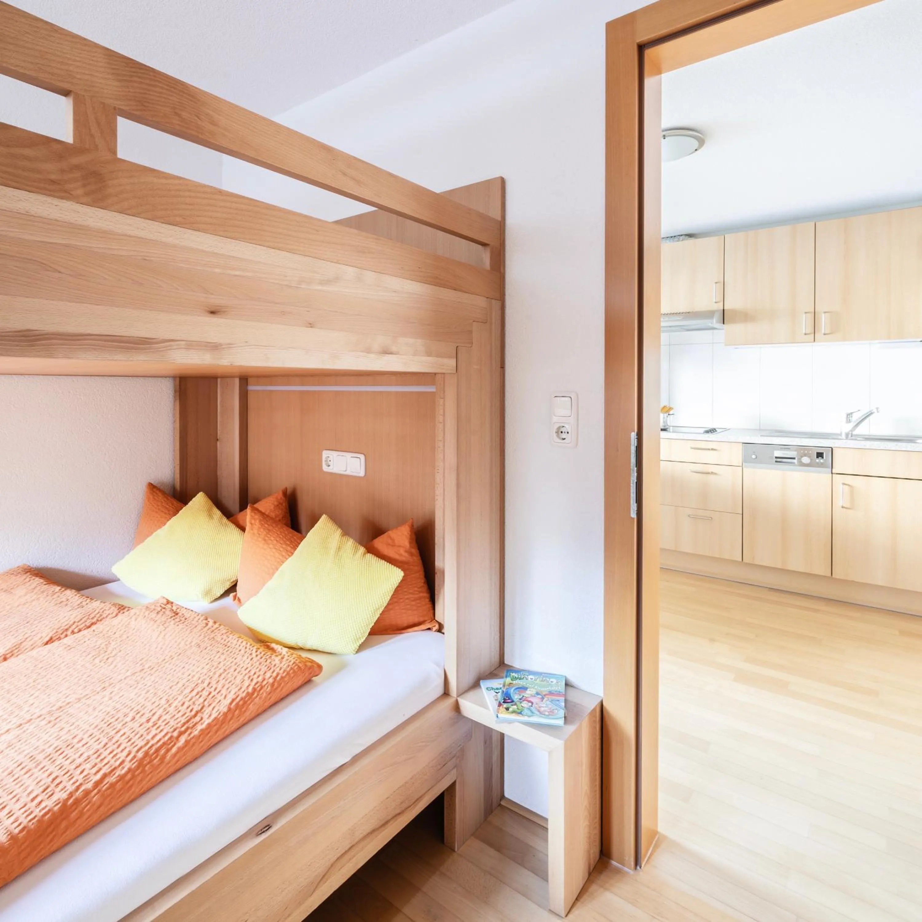 children, Bed in Haus Annette