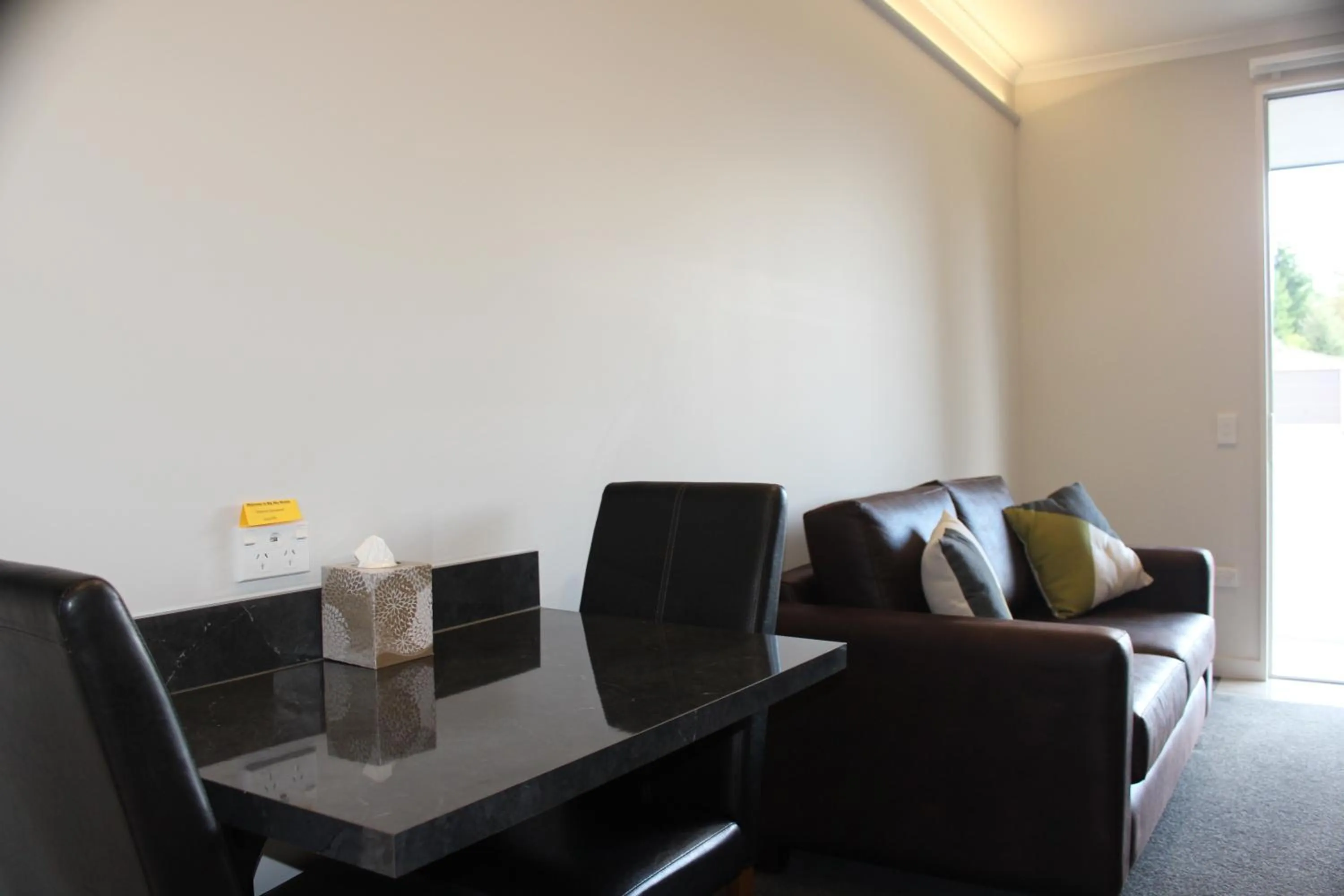 Dining area in BigSky Motels