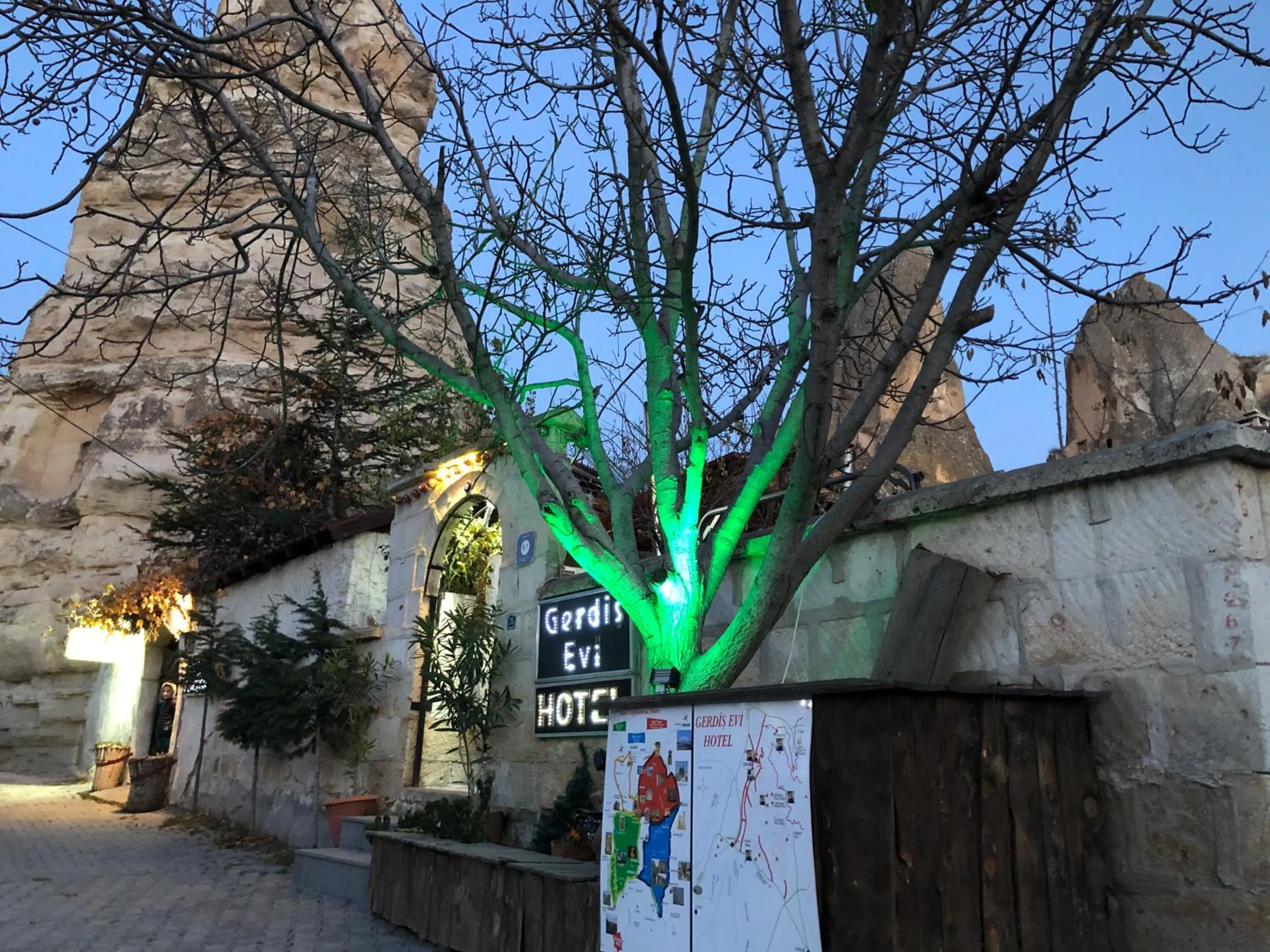 Property building in Gerdis Evi