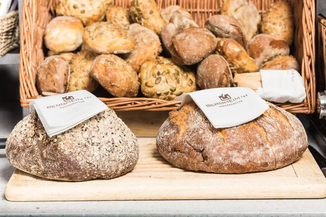 Breakfast in Bergheim 41 Hotel im Alten Hallenbad