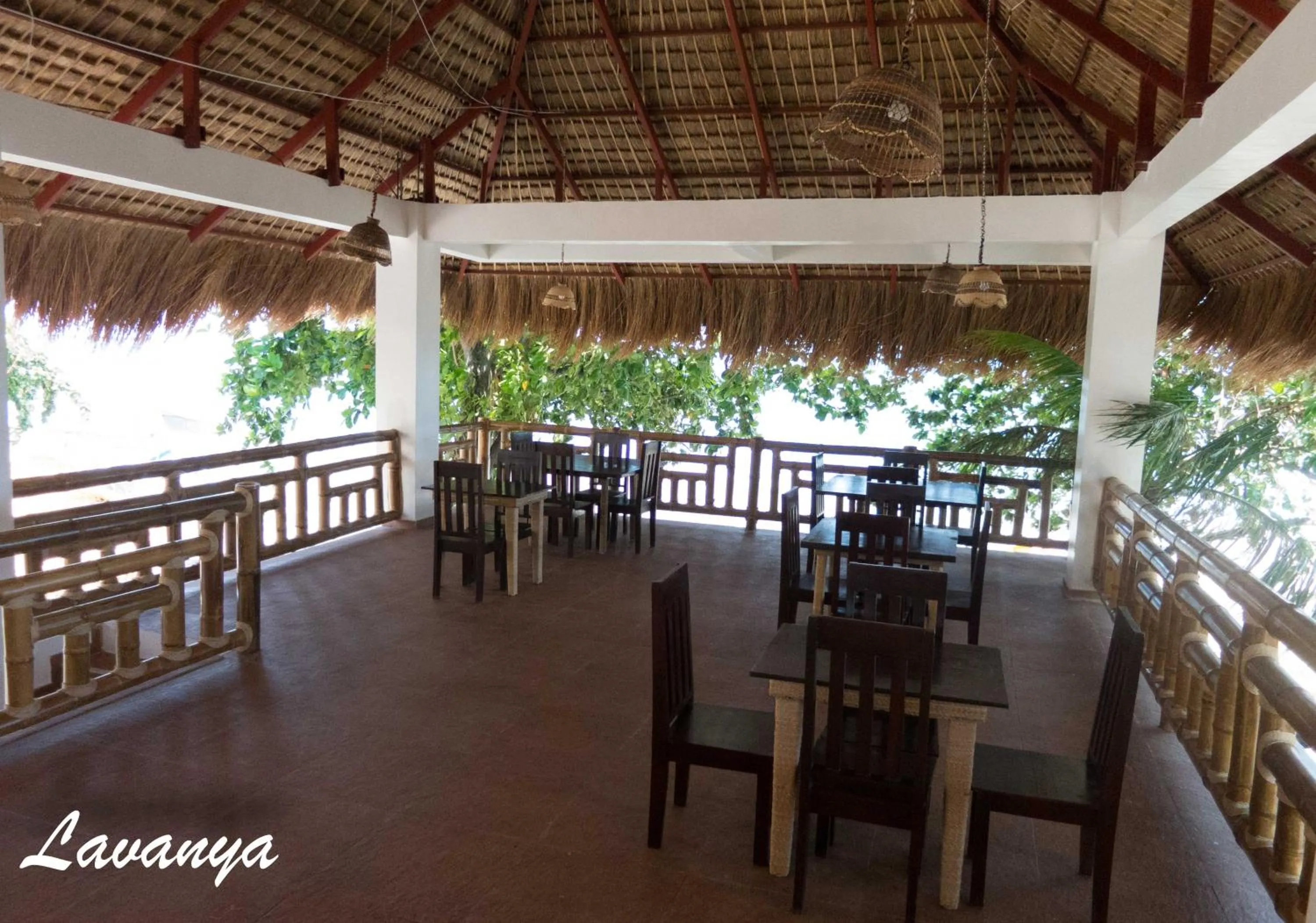 Restaurant/places to eat in Lavanya Beach And Dive Resort