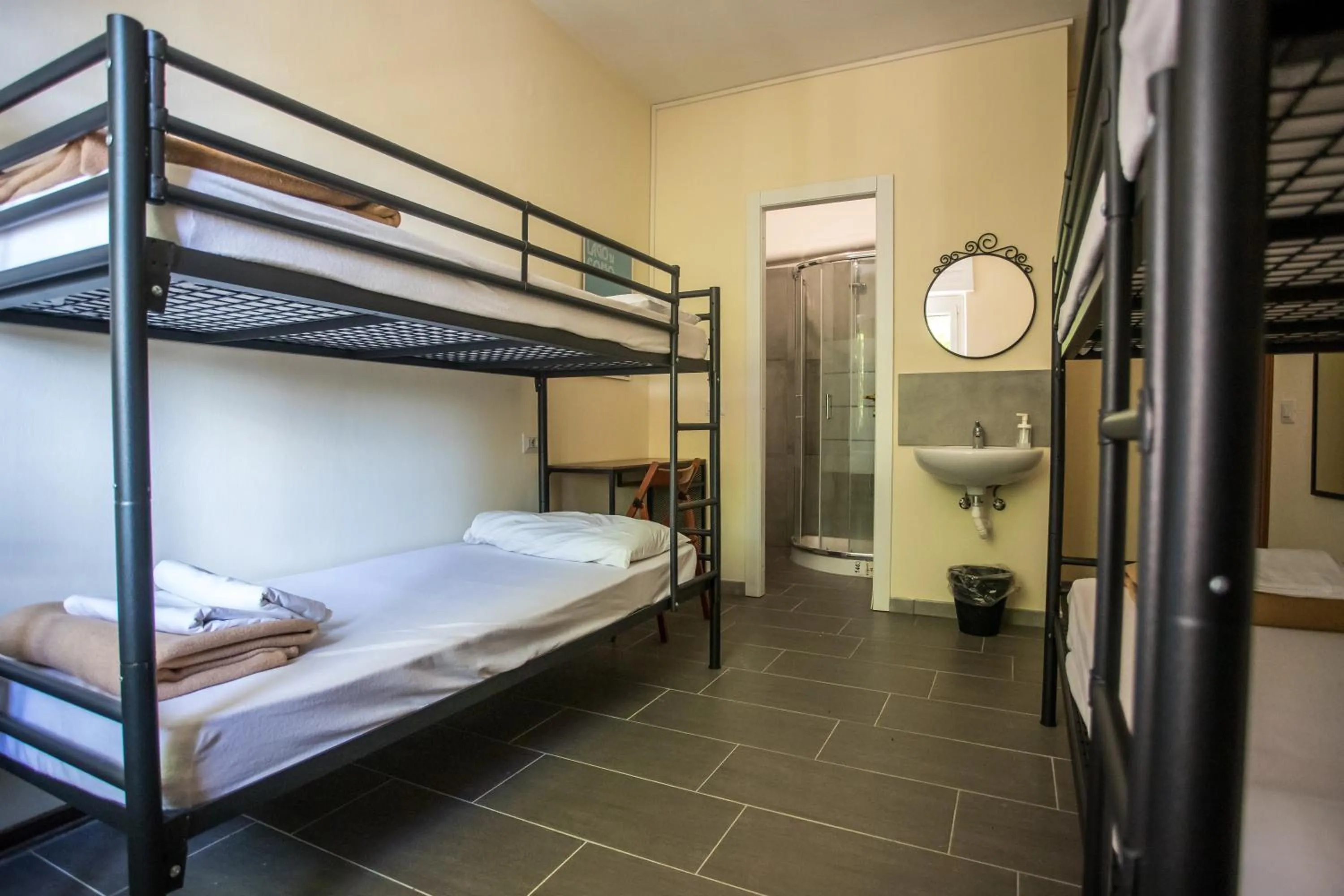 Bed in Lake Como Hostel