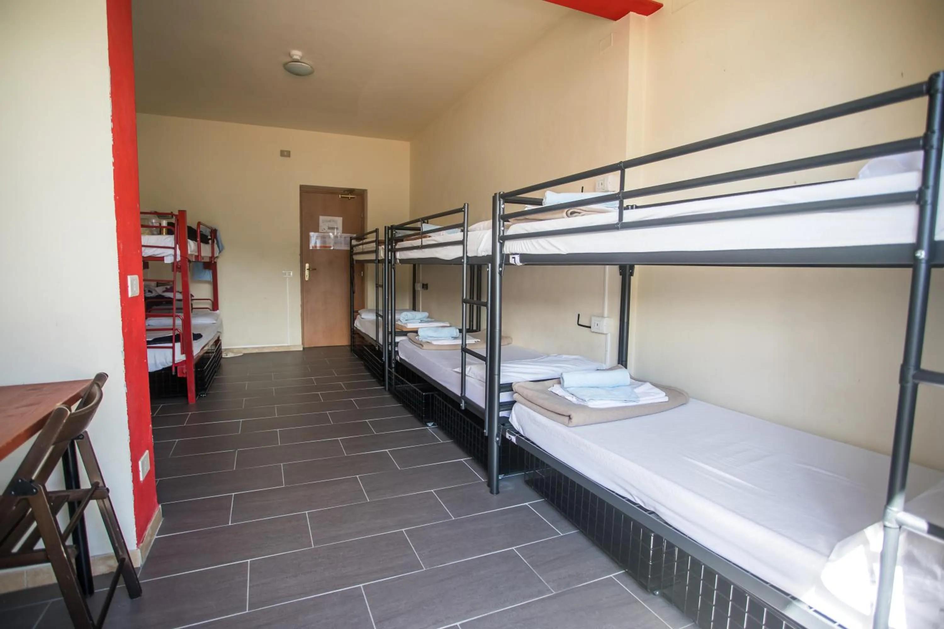 Bed in Lake Como Hostel