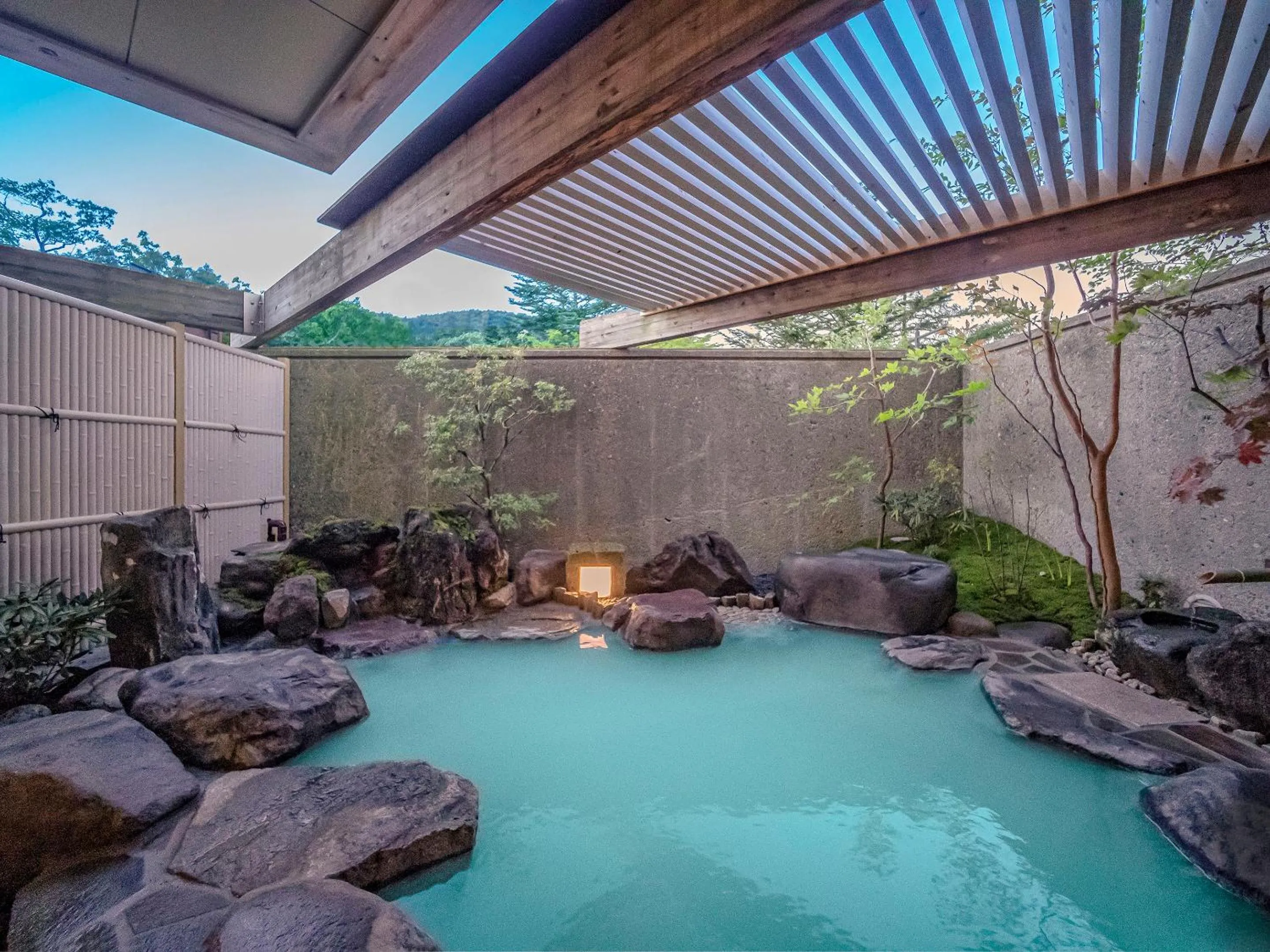 Hot Spring Bath in Hotel Hanaan