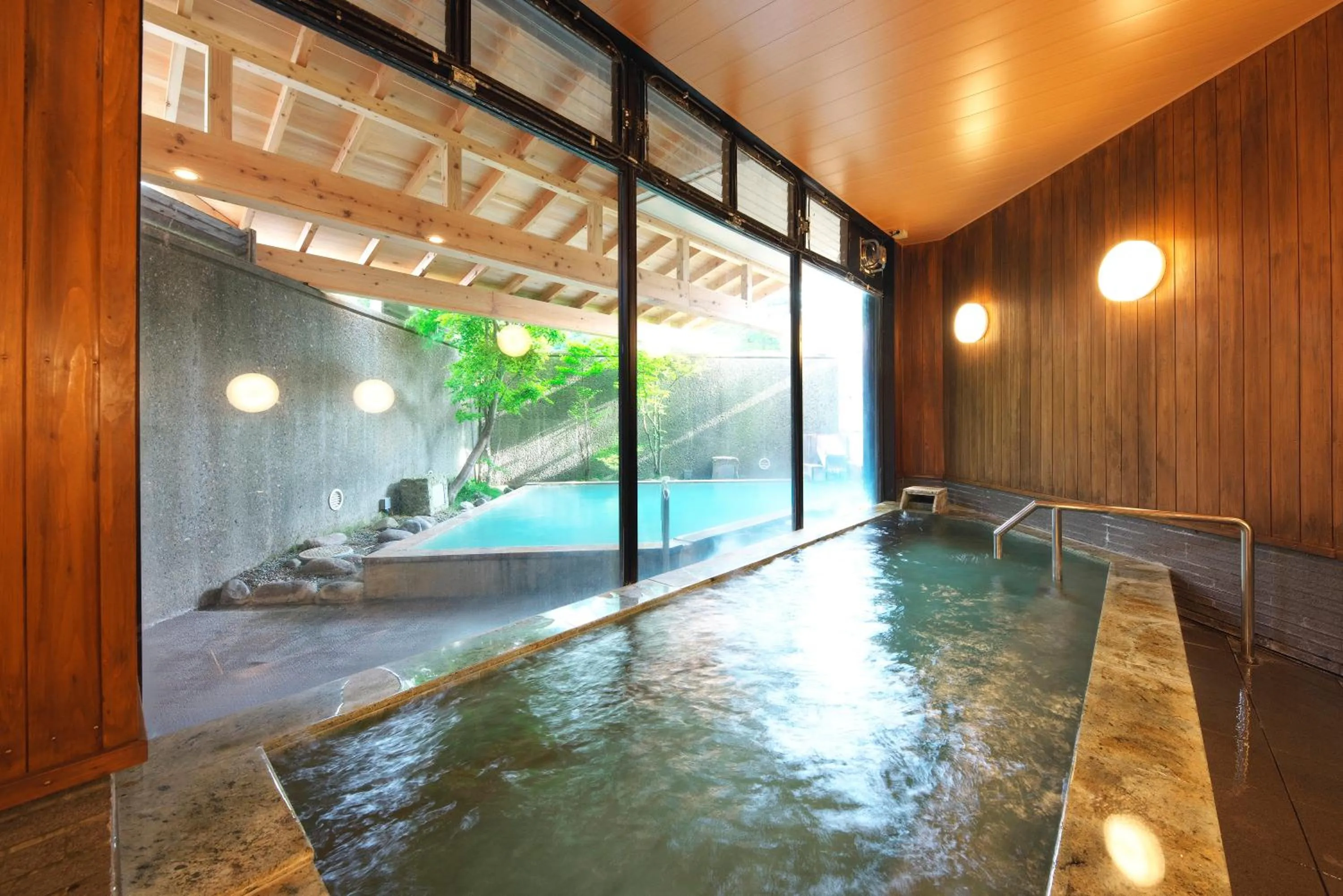 Hot Spring Bath in Hotel Hanaan