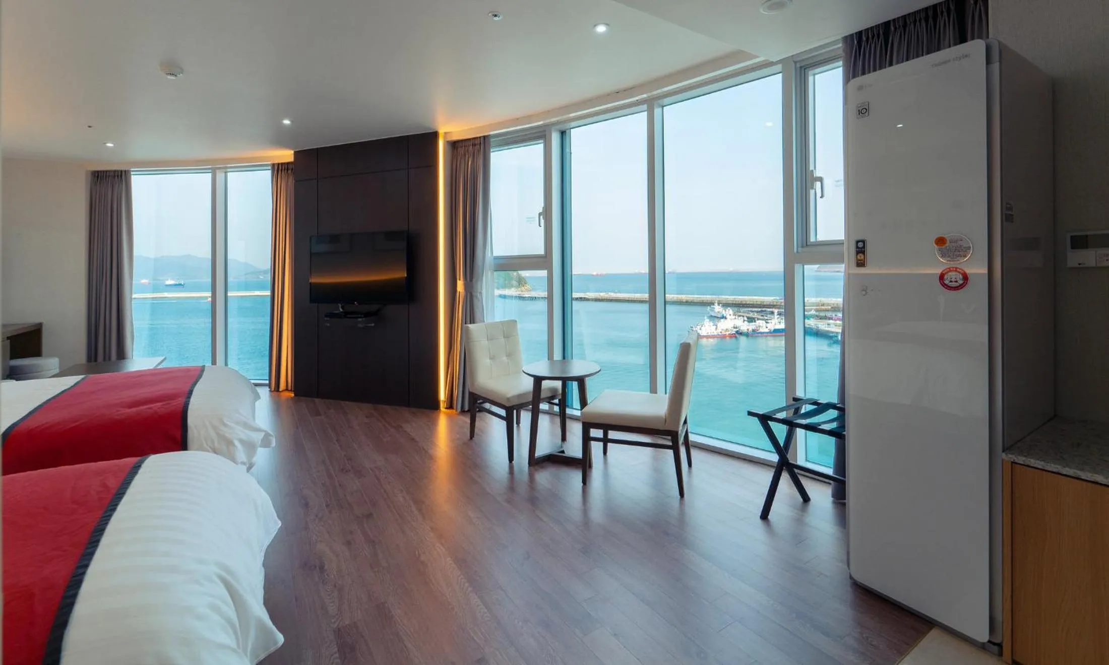 Bedroom, Bed in Venezia Hotel and Suite