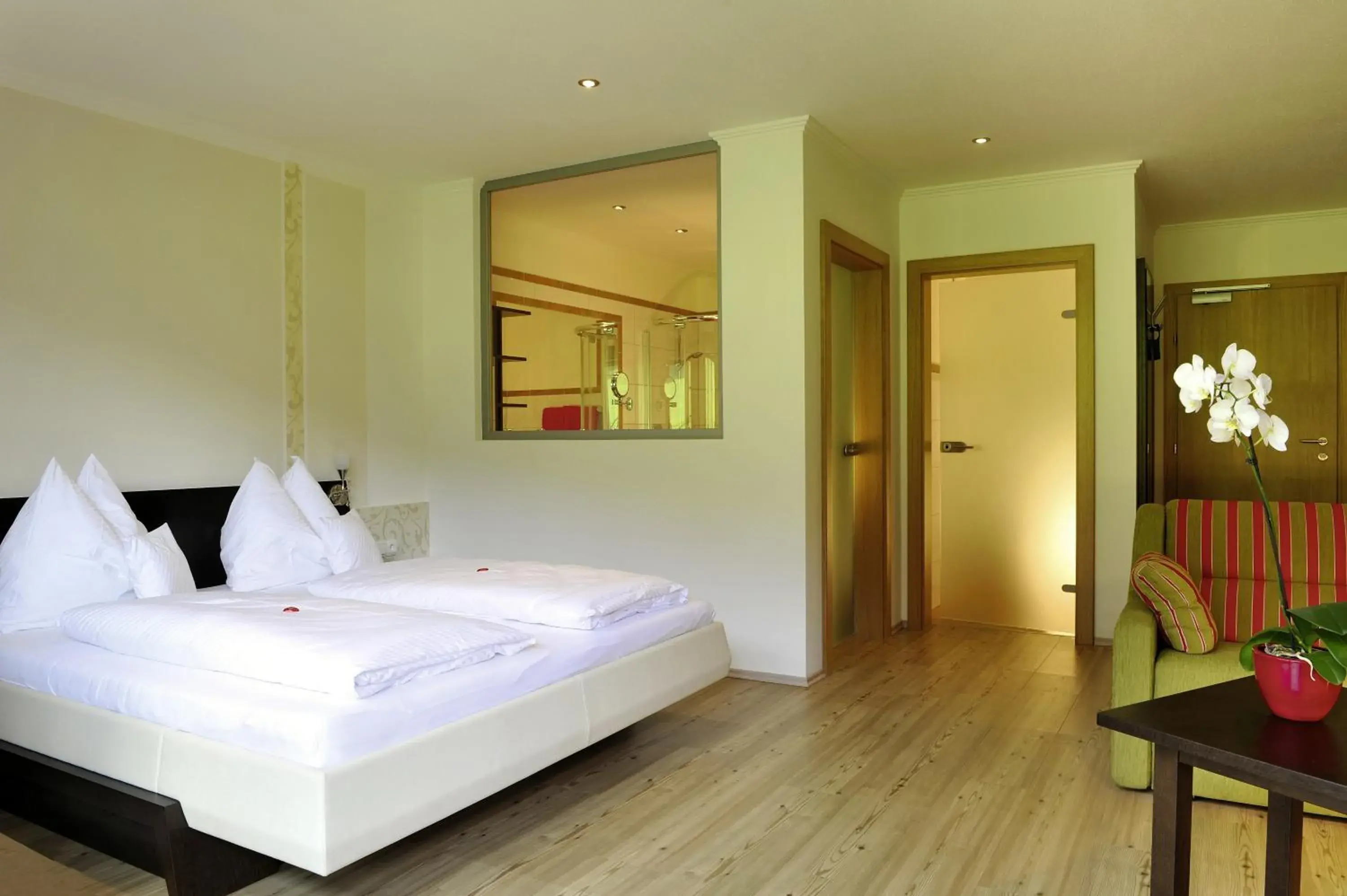 Double Room with Balcony - single occupancy in Familienhotel Moos-Alm Double Room with Balcony - single occupancy in Familienhotel Moos-Alm