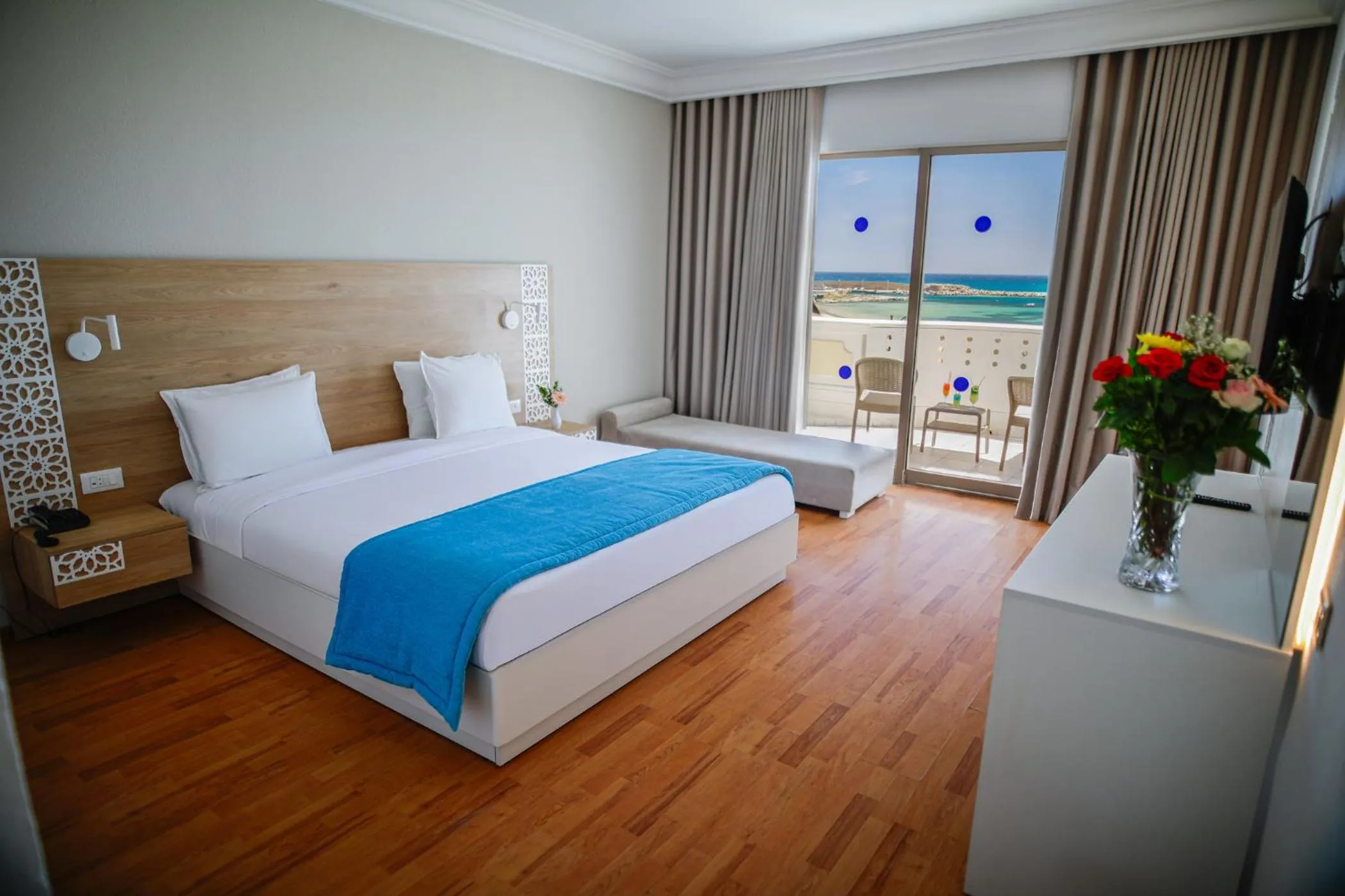 Photo of the whole room, Bed in TMK L'Atrium Yasmine by Turismark