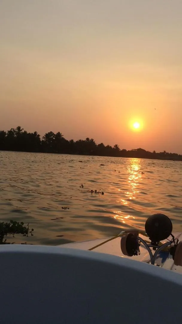 The Lake Paradise Boutique Resort