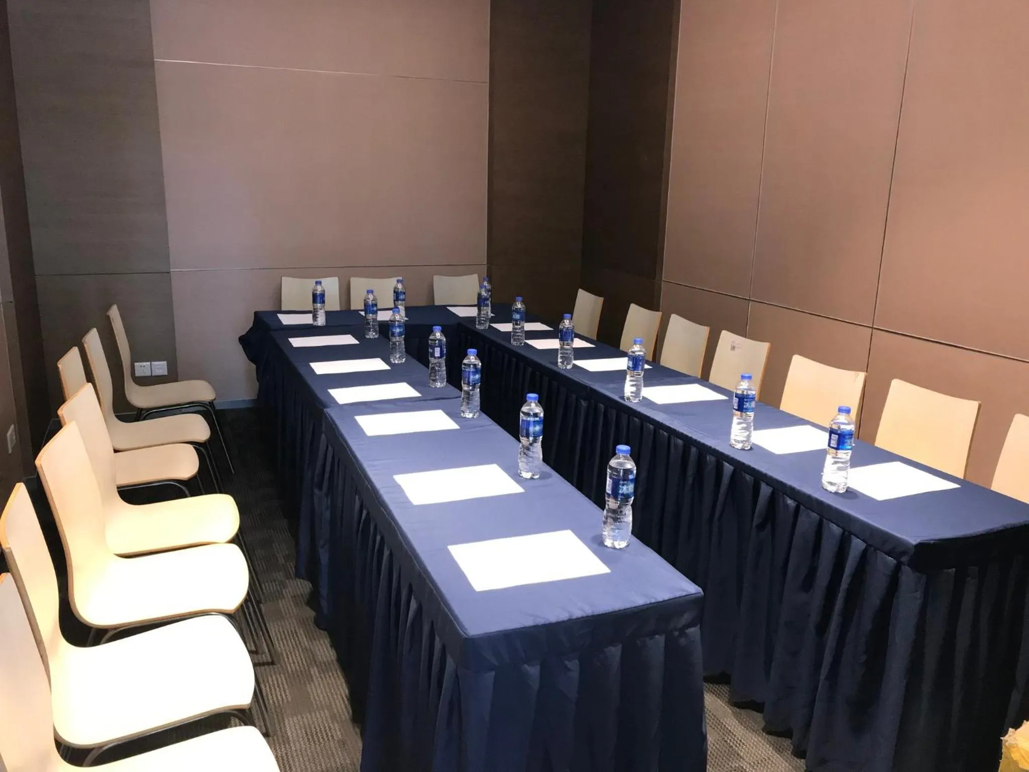 Meeting/conference room in Holiday Inn Express - Suzhou Industrial Park by IHG