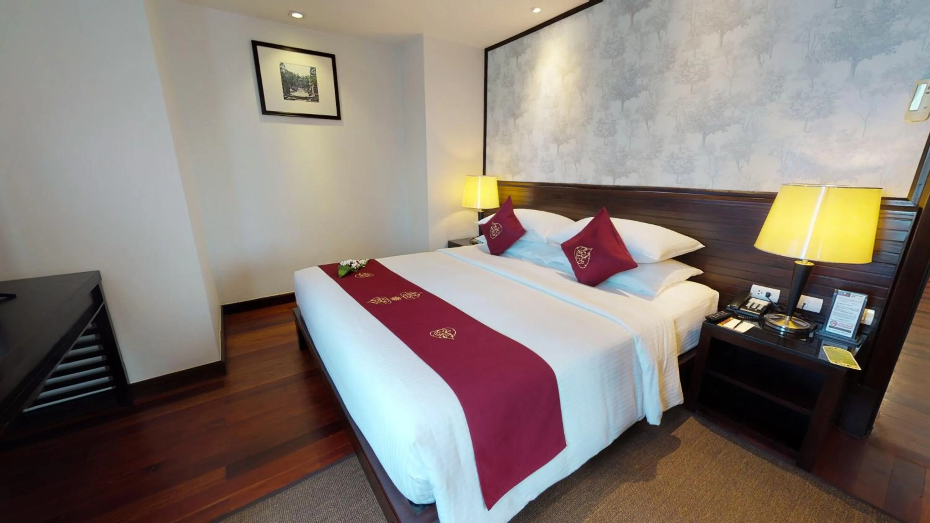 Bedroom, Bed in Tara Angkor Hotel