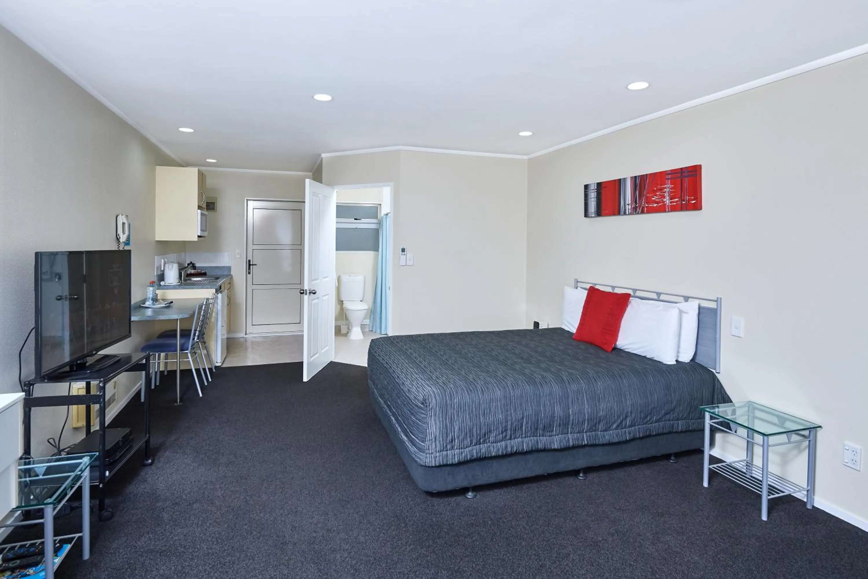 Bed in Livingston Motel