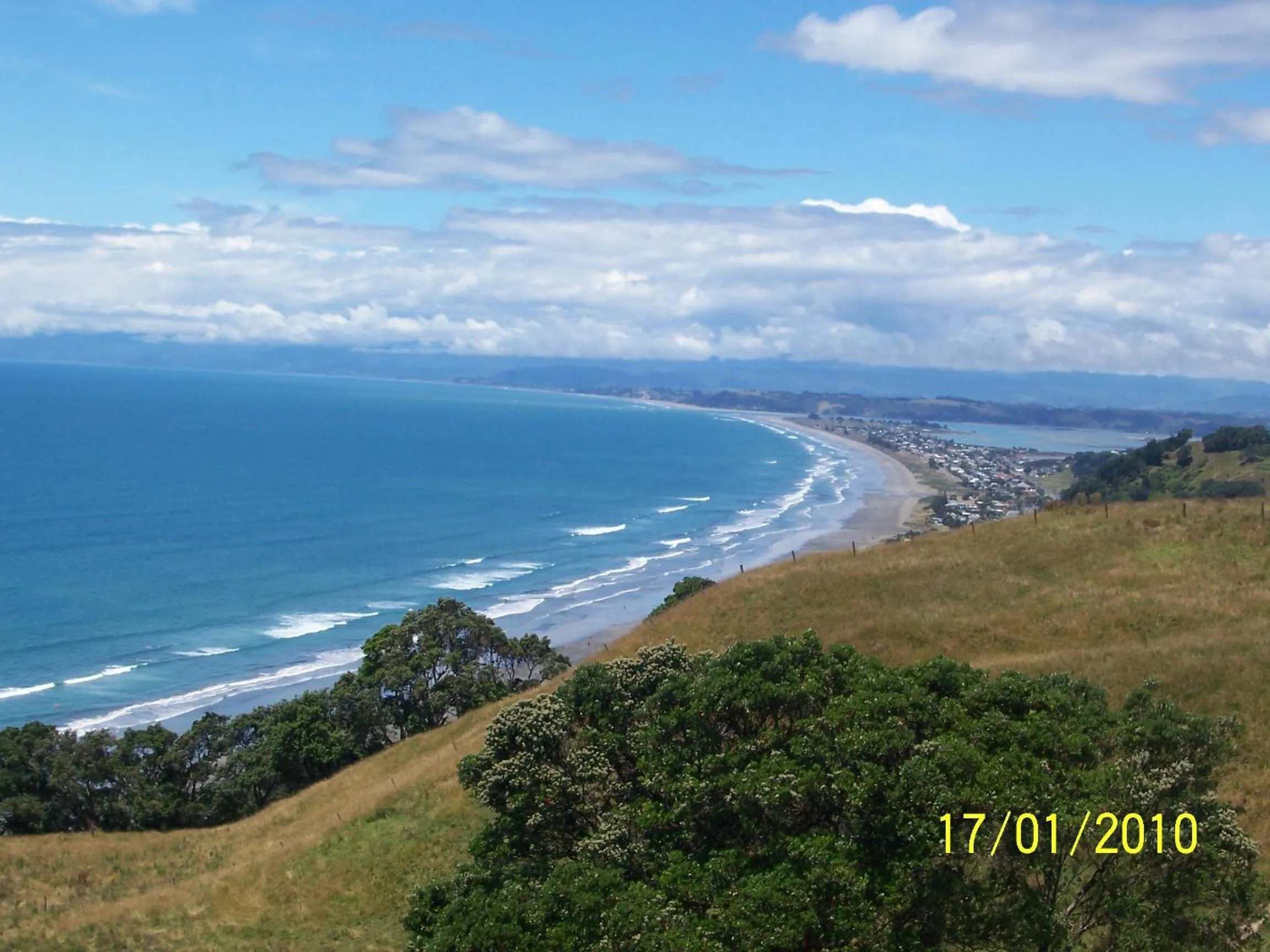 Beach in Livingston Motel