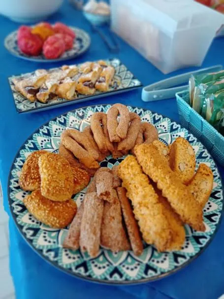 Buffet breakfast in Villa Mattia