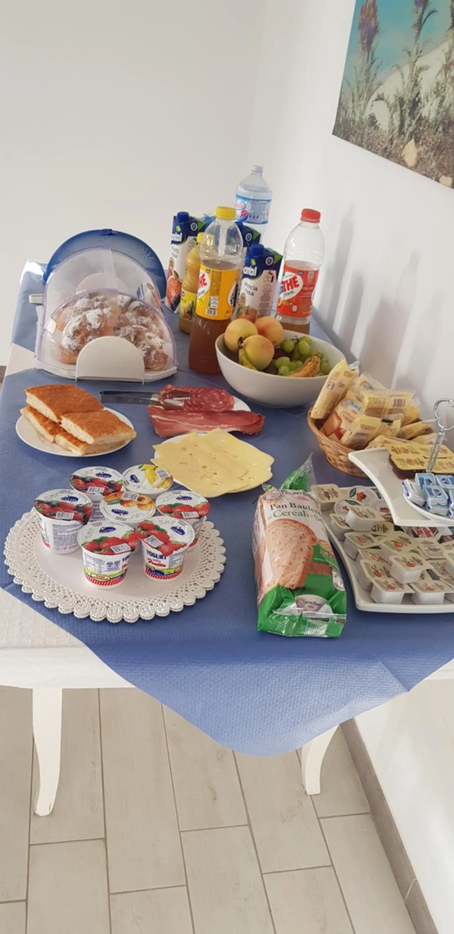 Breakfast in Villa Mattia