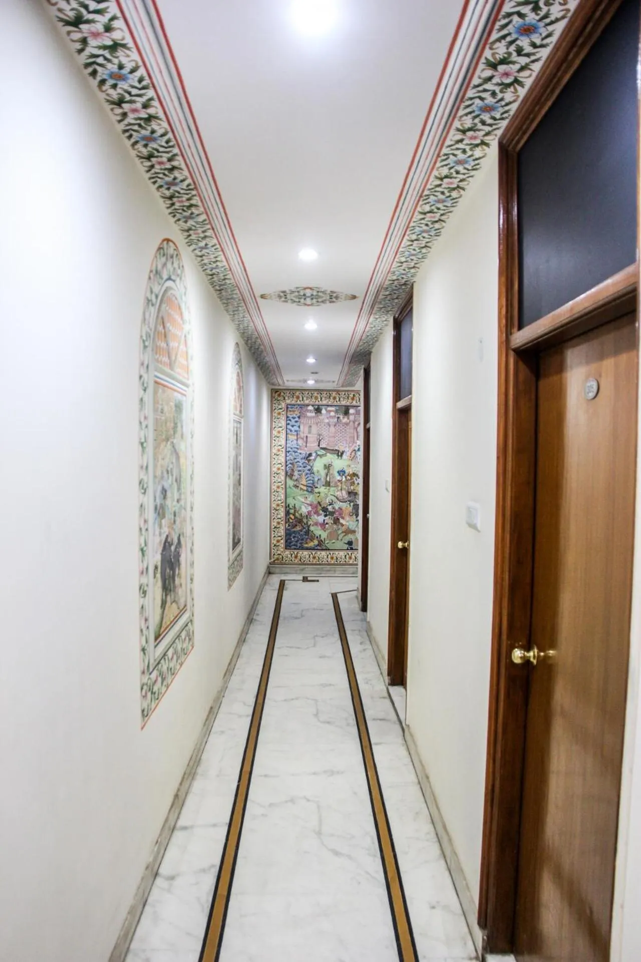 Lobby or reception in Collection O Chawla