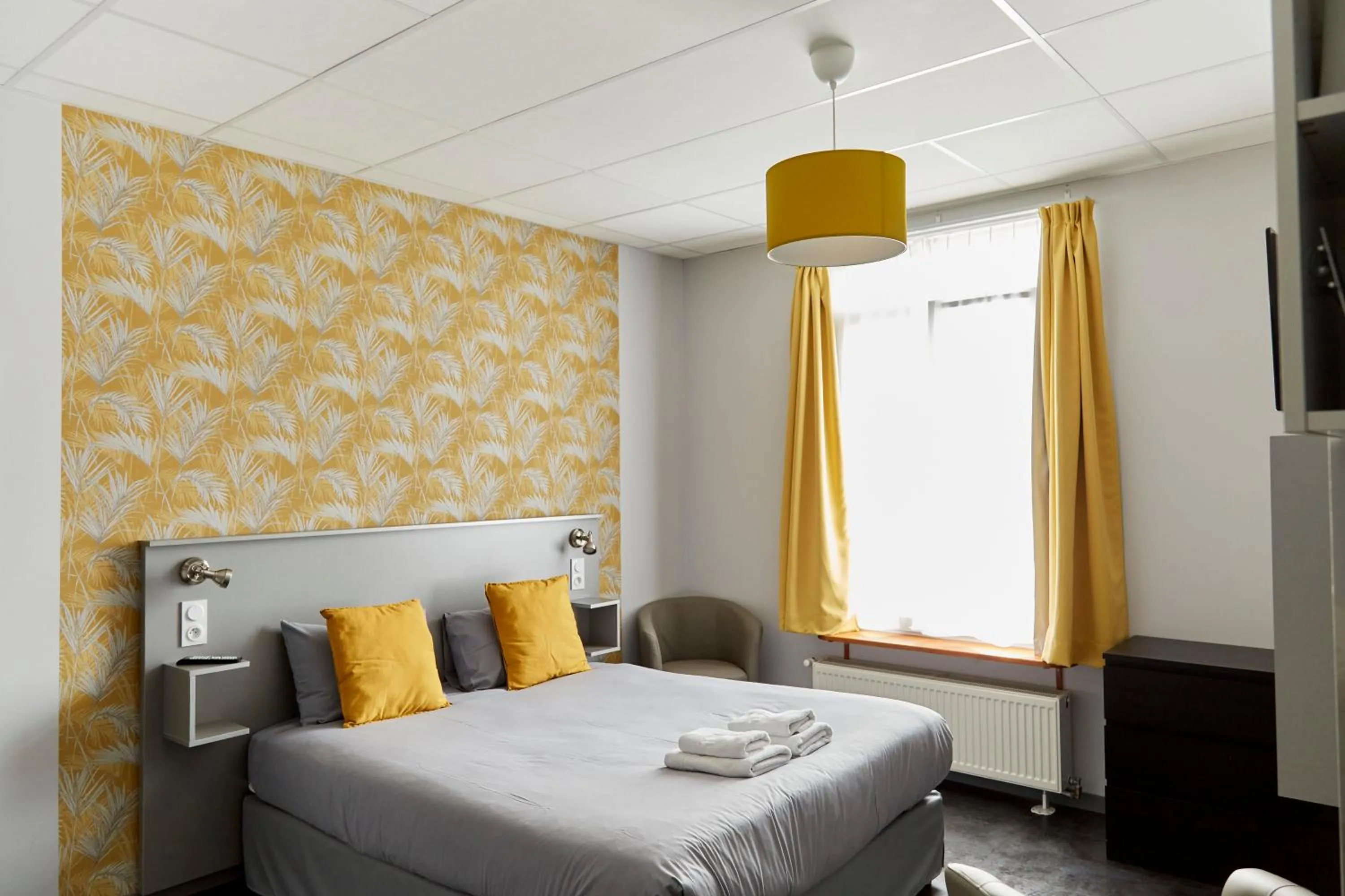 Bed in SmartAppart Saint Nazaire