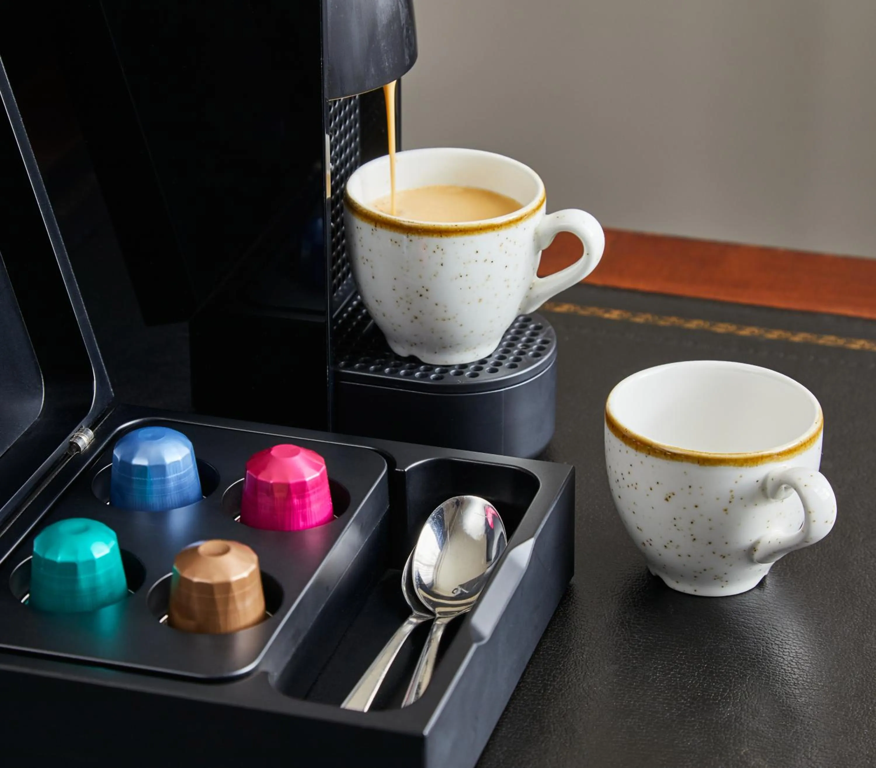 Coffee/tea facilities in The Dilly