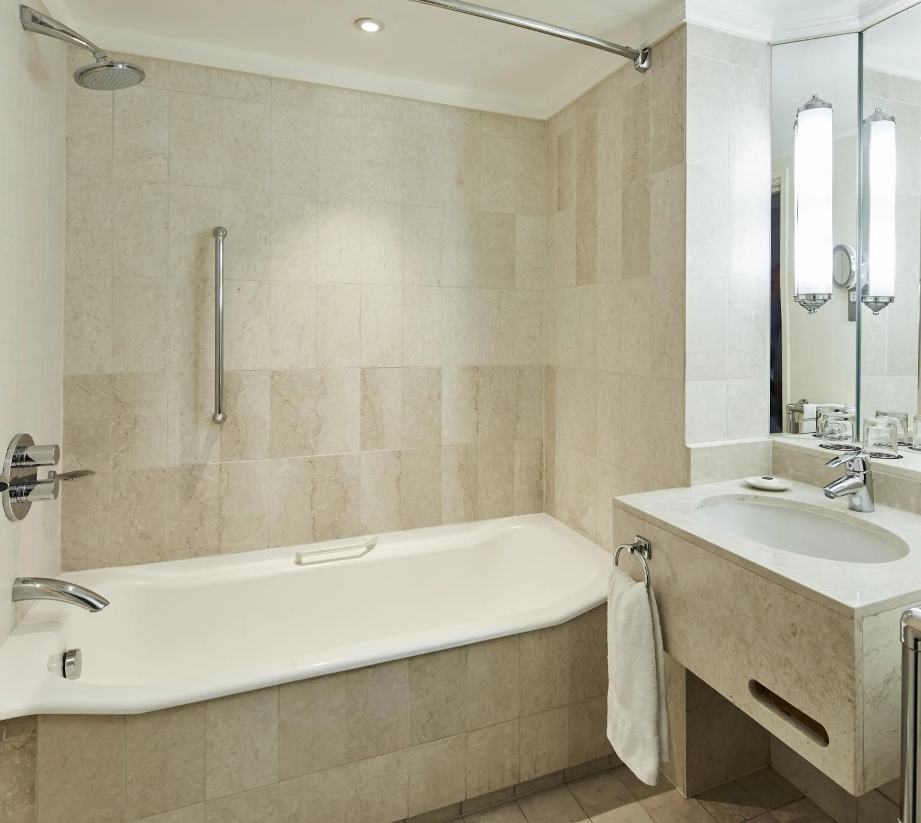 Bathroom in The Dilly