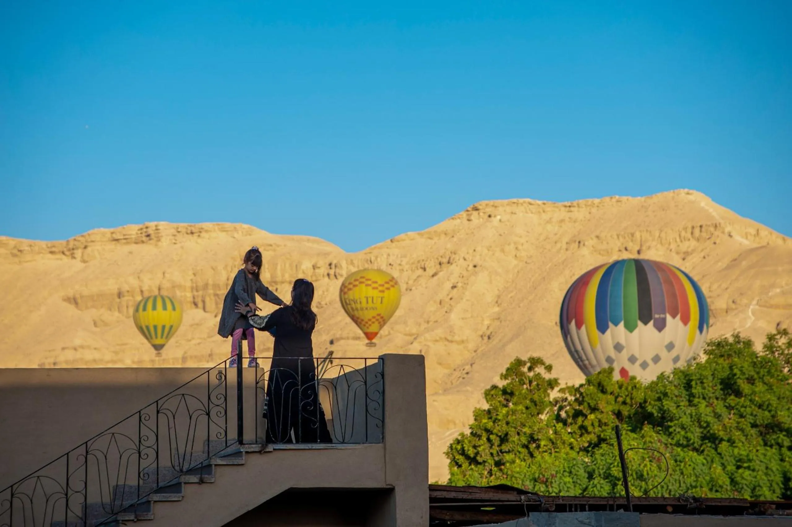 Day in New Memnon Hotel