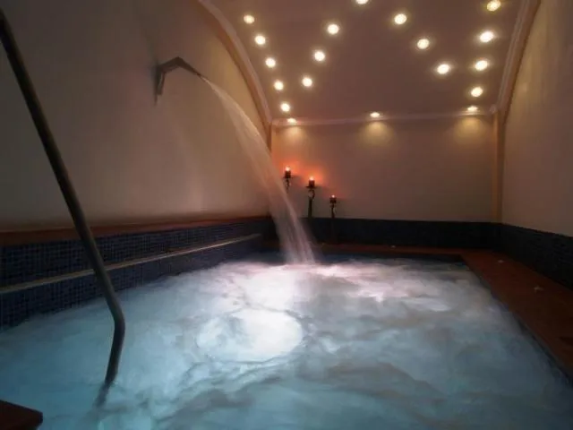 Hot Tub in Pozar Salt Cave Hotel Spa