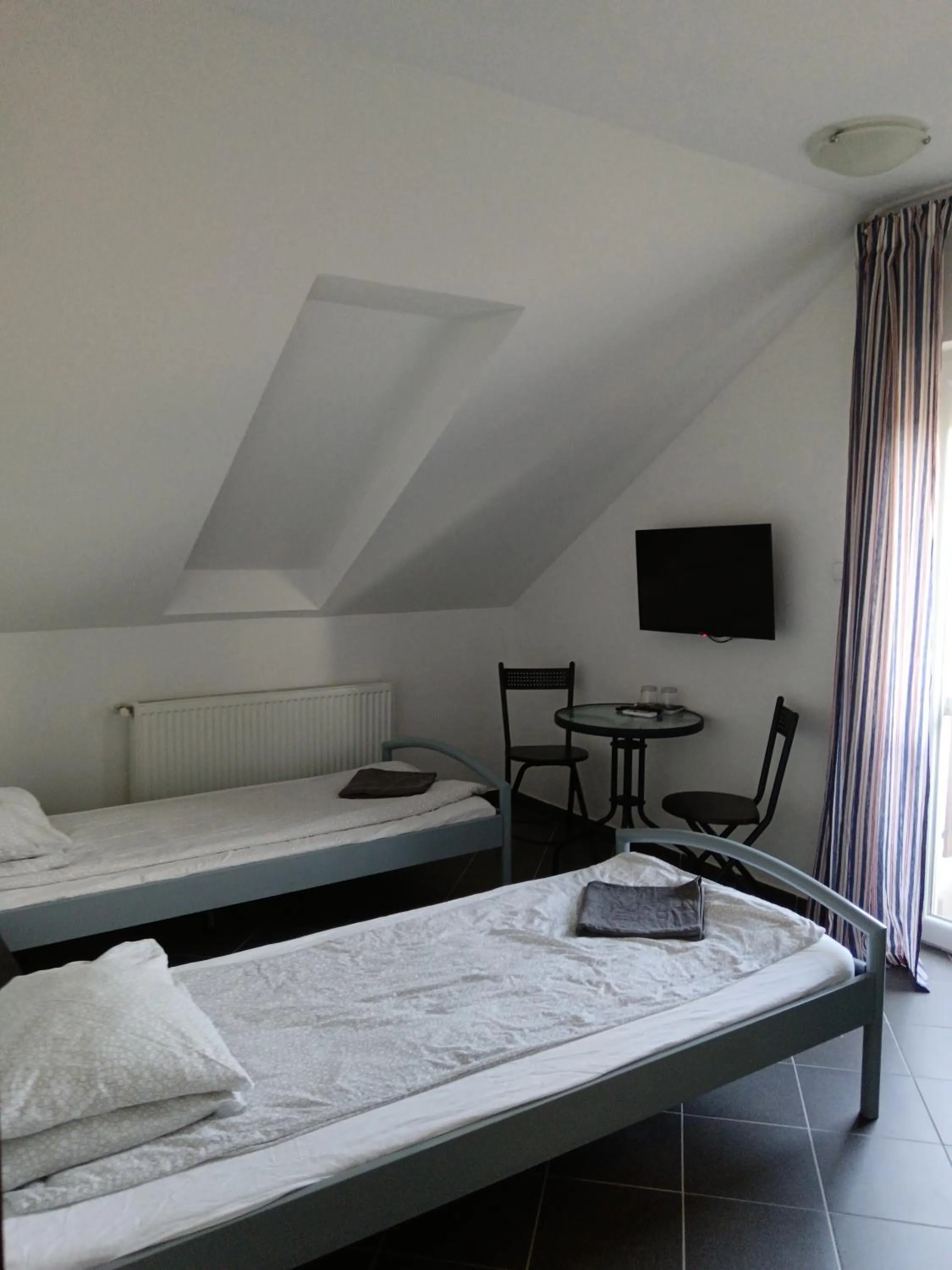 Bed in Kisdunapart 510